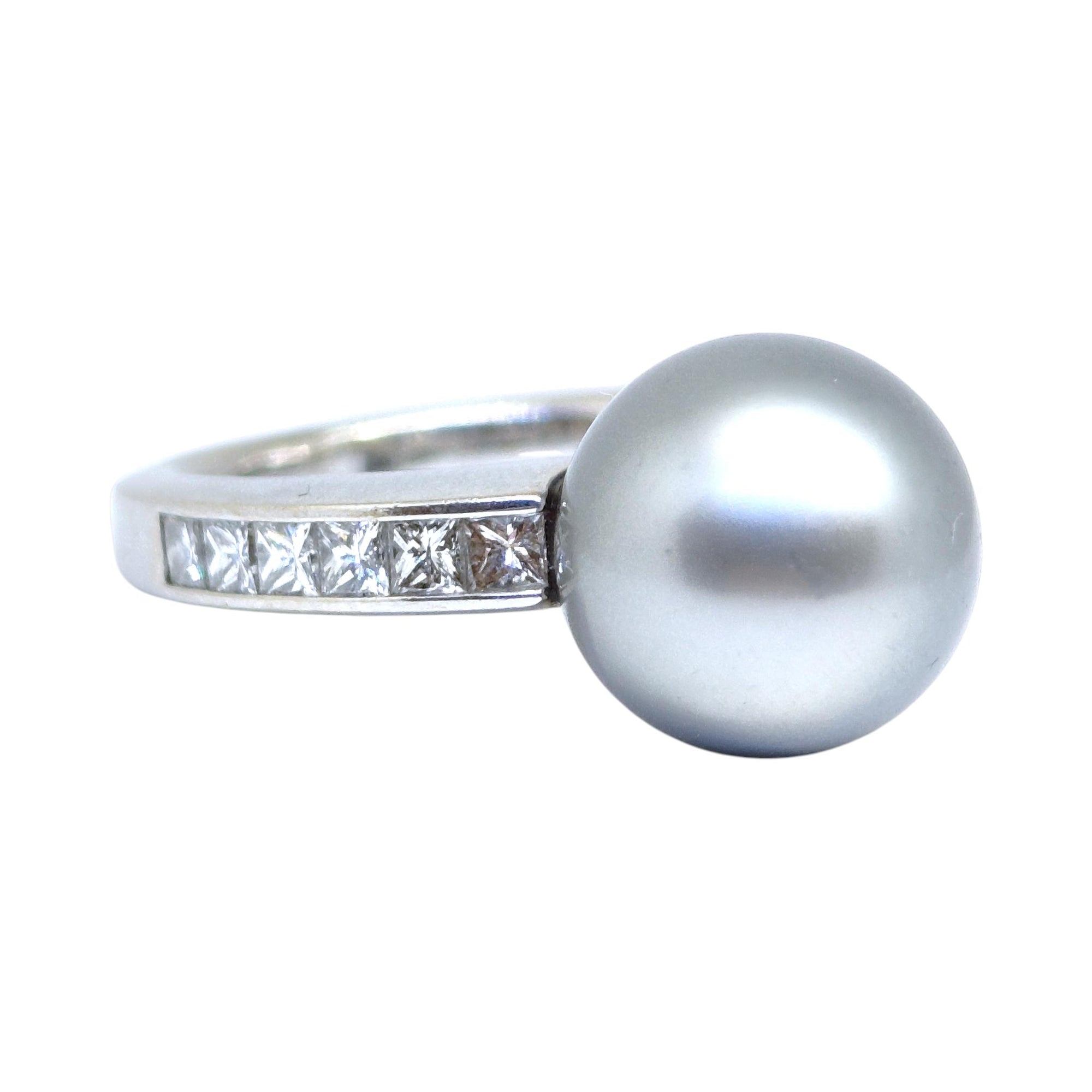 Mikimoto 18K White Gold Silver Akoya Pearl And Diamond Ring