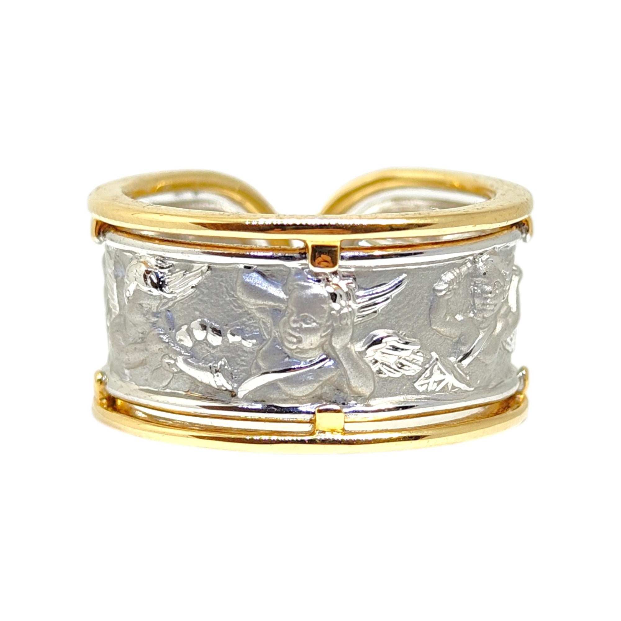 Carrera Y Carrera La Ronde Angels 18K Gold Band