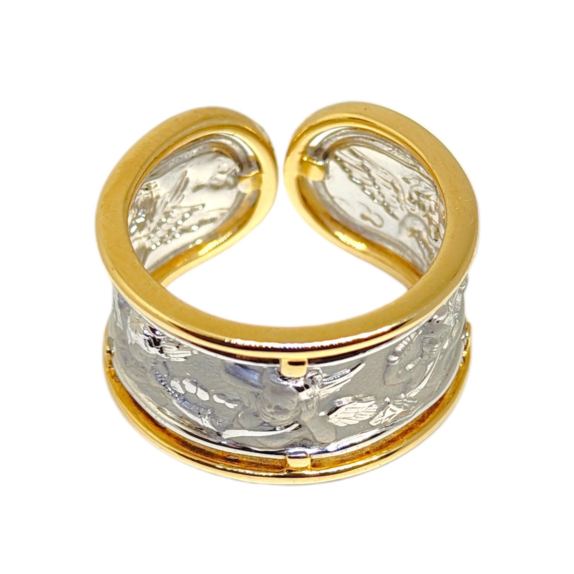 Carrera Y Carrera La Ronde Angels 18K Gold Band