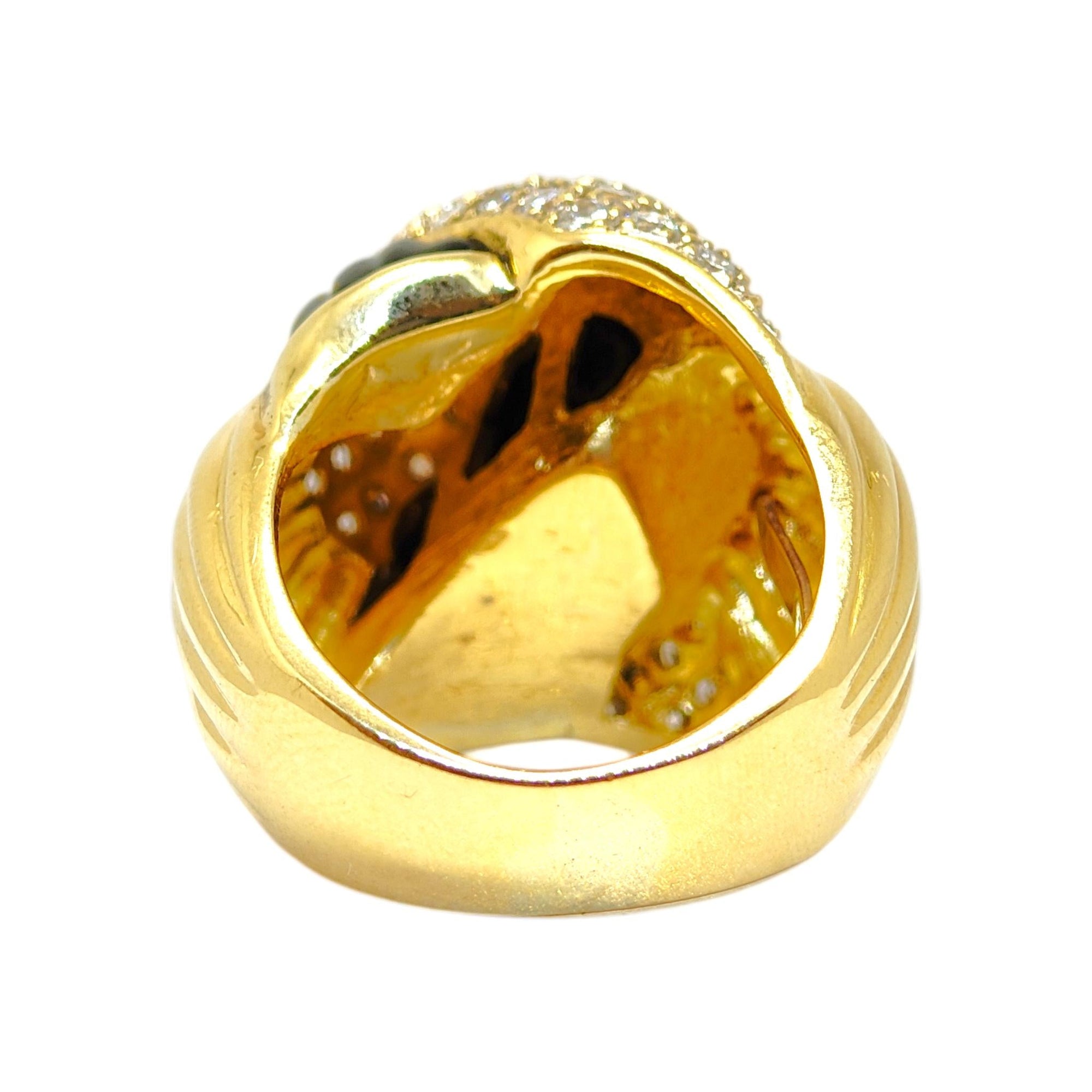 Vintage 18K Gold Fluted Black Onyx and Diamond Knot Style Ring