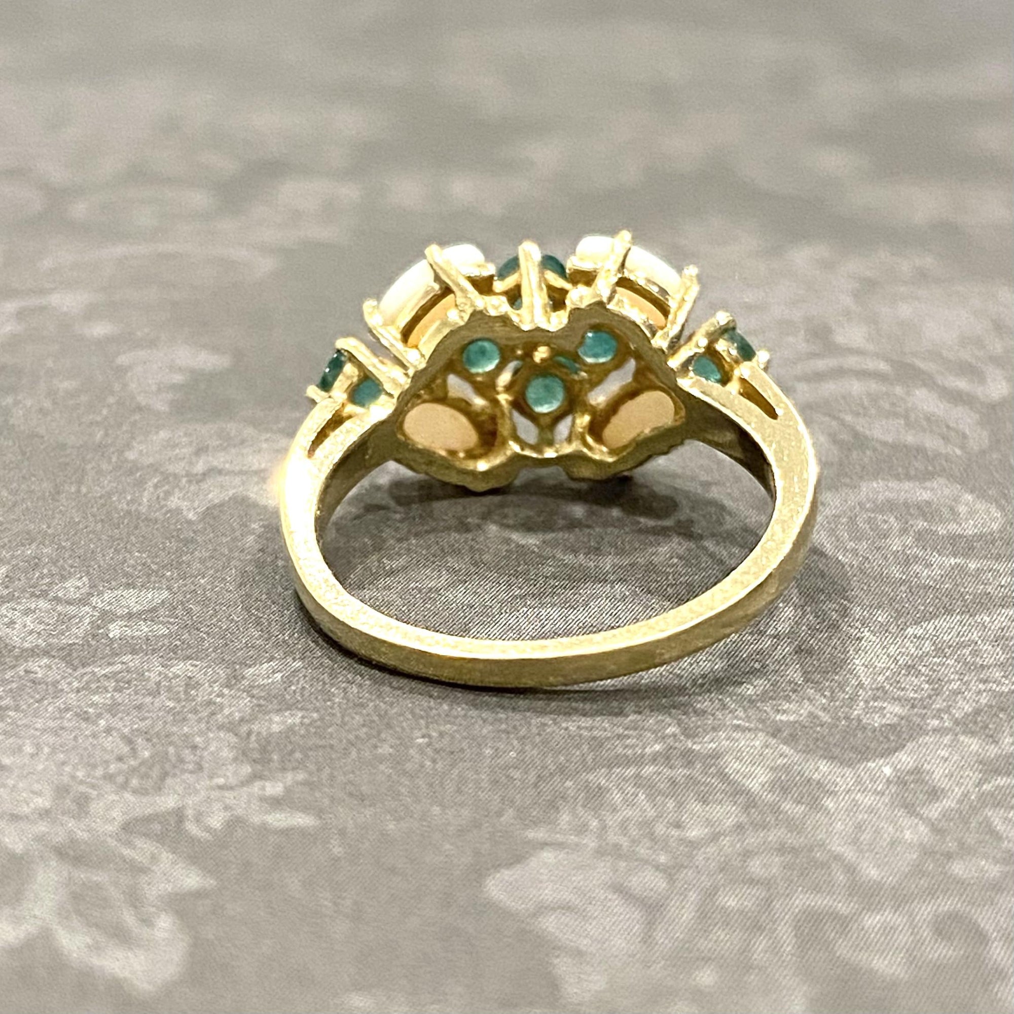 Vintage 14K Yellow Gold Emerald & Opal Ring