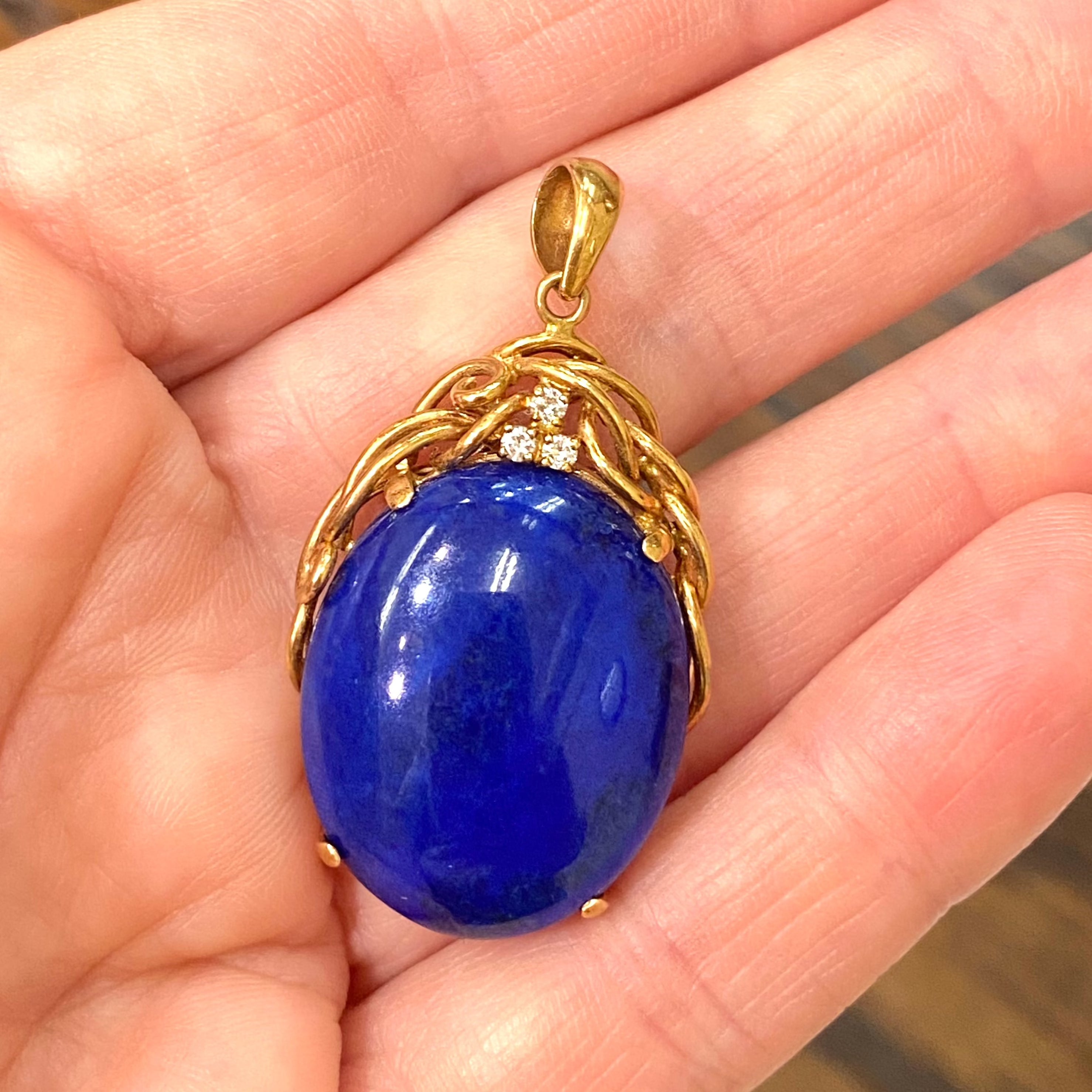 Gold 2025 lapis lazuli