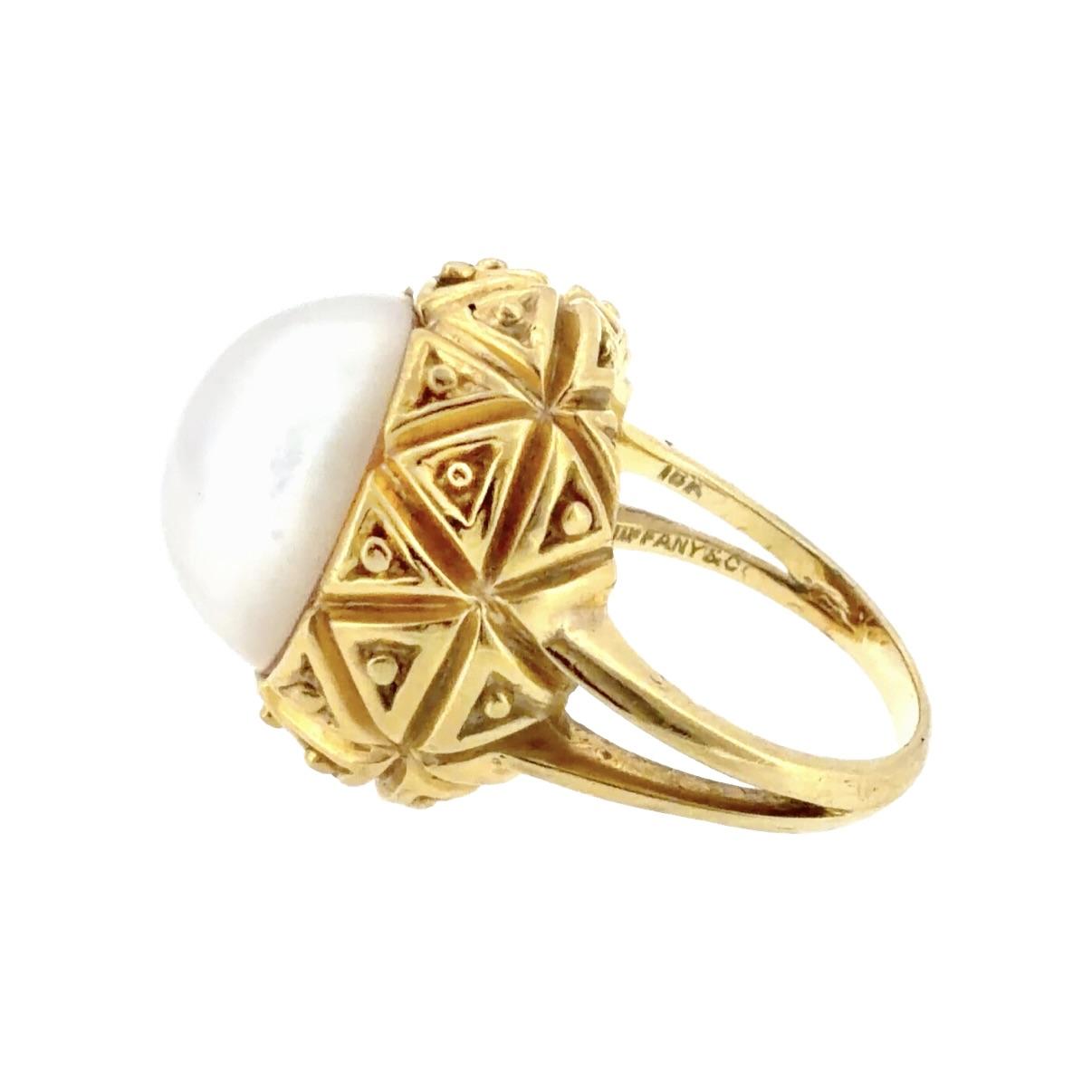 Vintage Tiffany & Co. 18K Mabe Pearl Ring, Circa 1980's