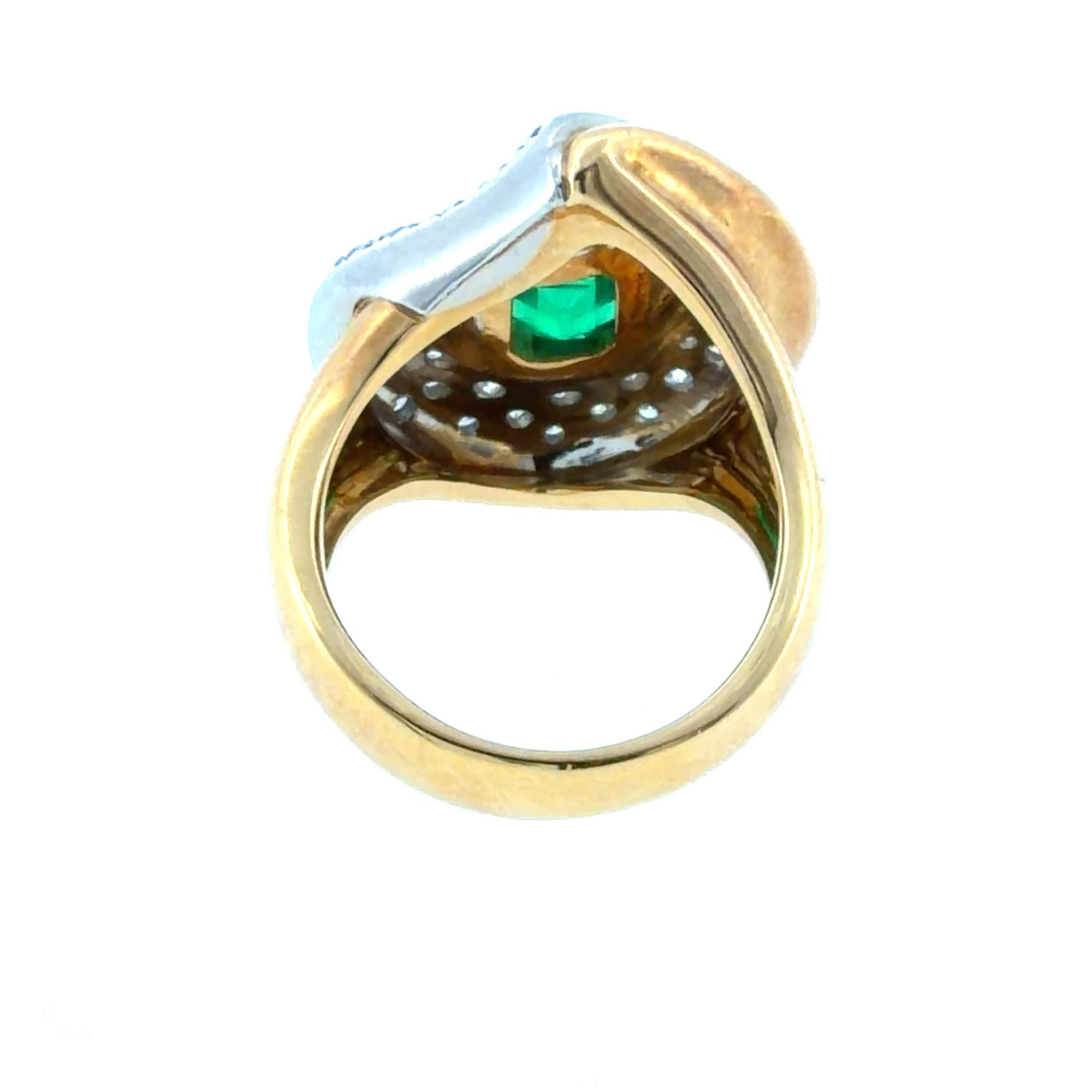 Vintage Emerald and Diamond 18K Platinum Ring