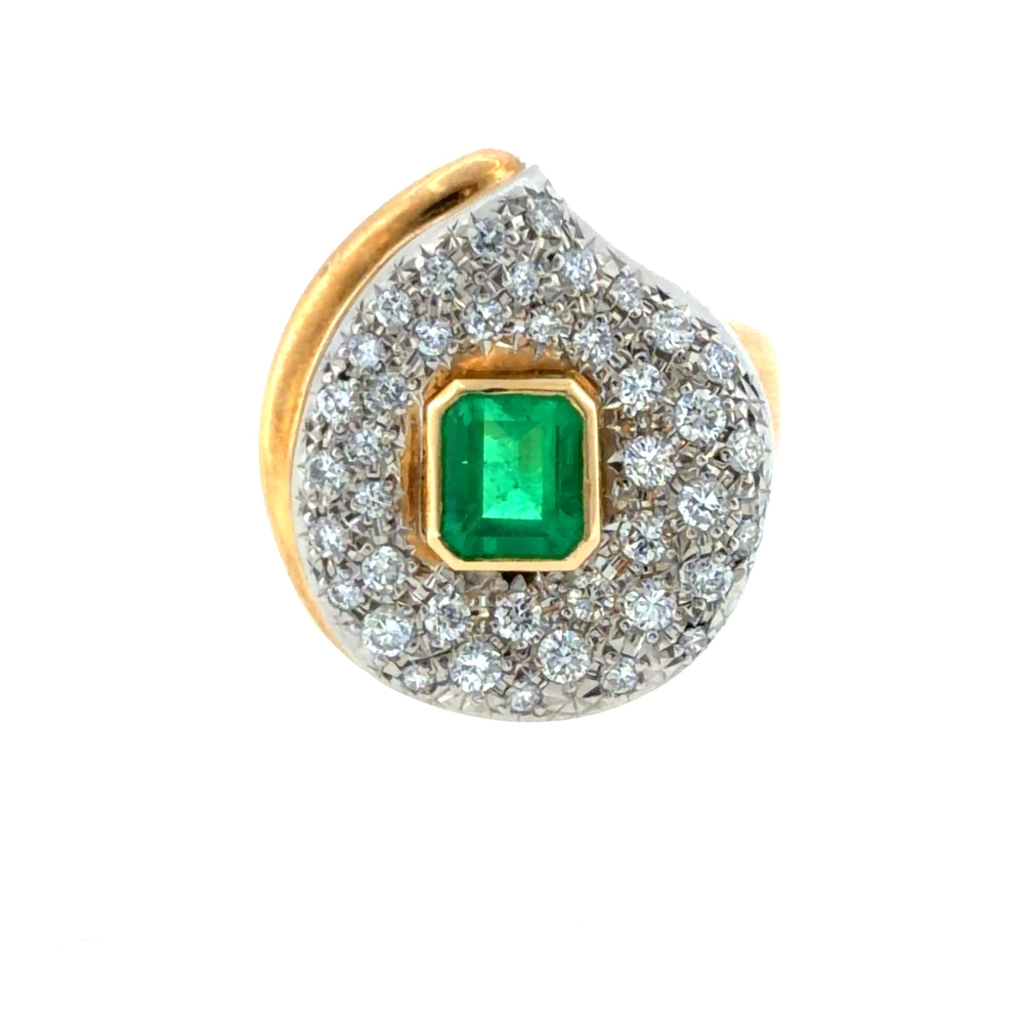 Vintage Emerald and Diamond 18K Platinum Ring