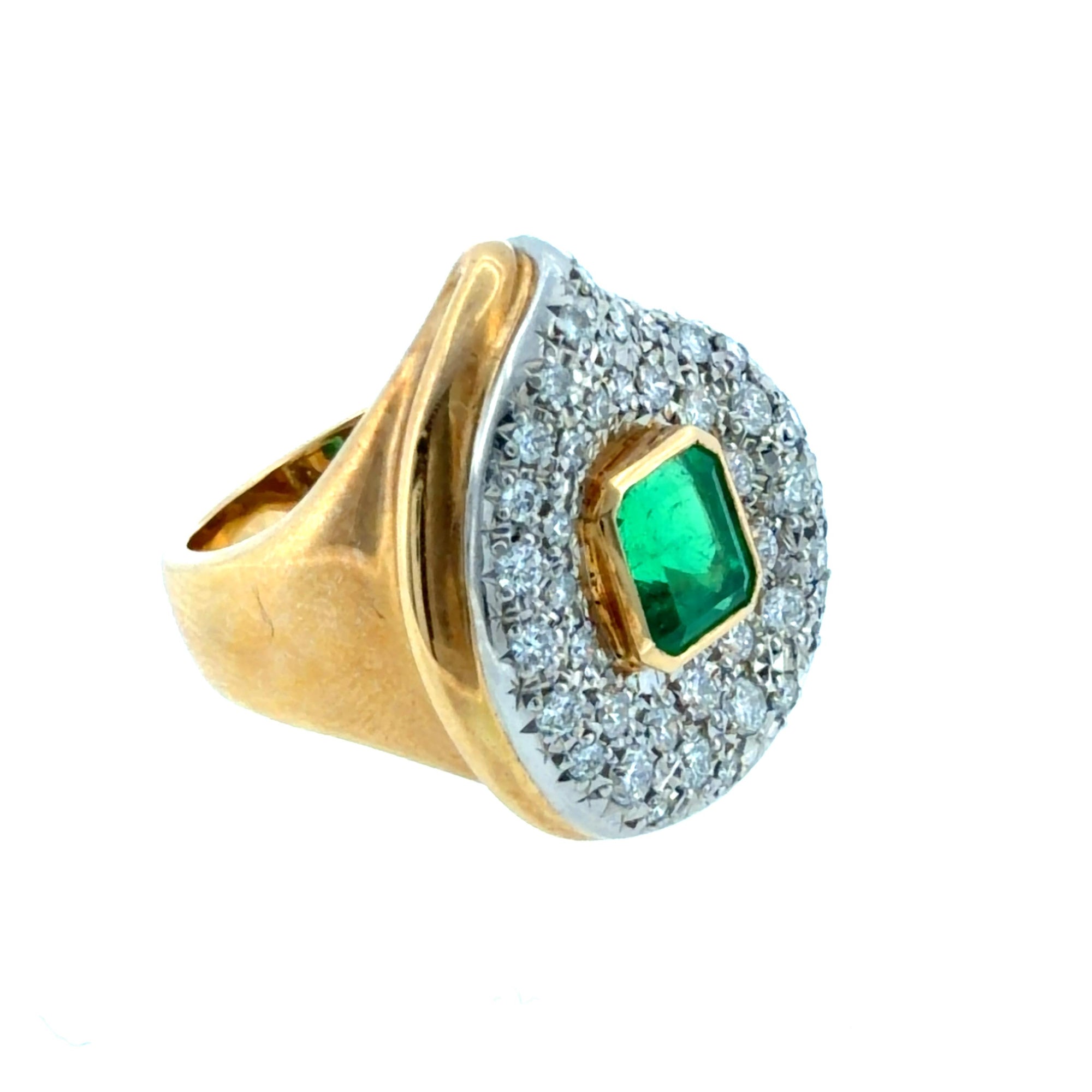 Vintage Emerald and Diamond 18K Platinum Ring