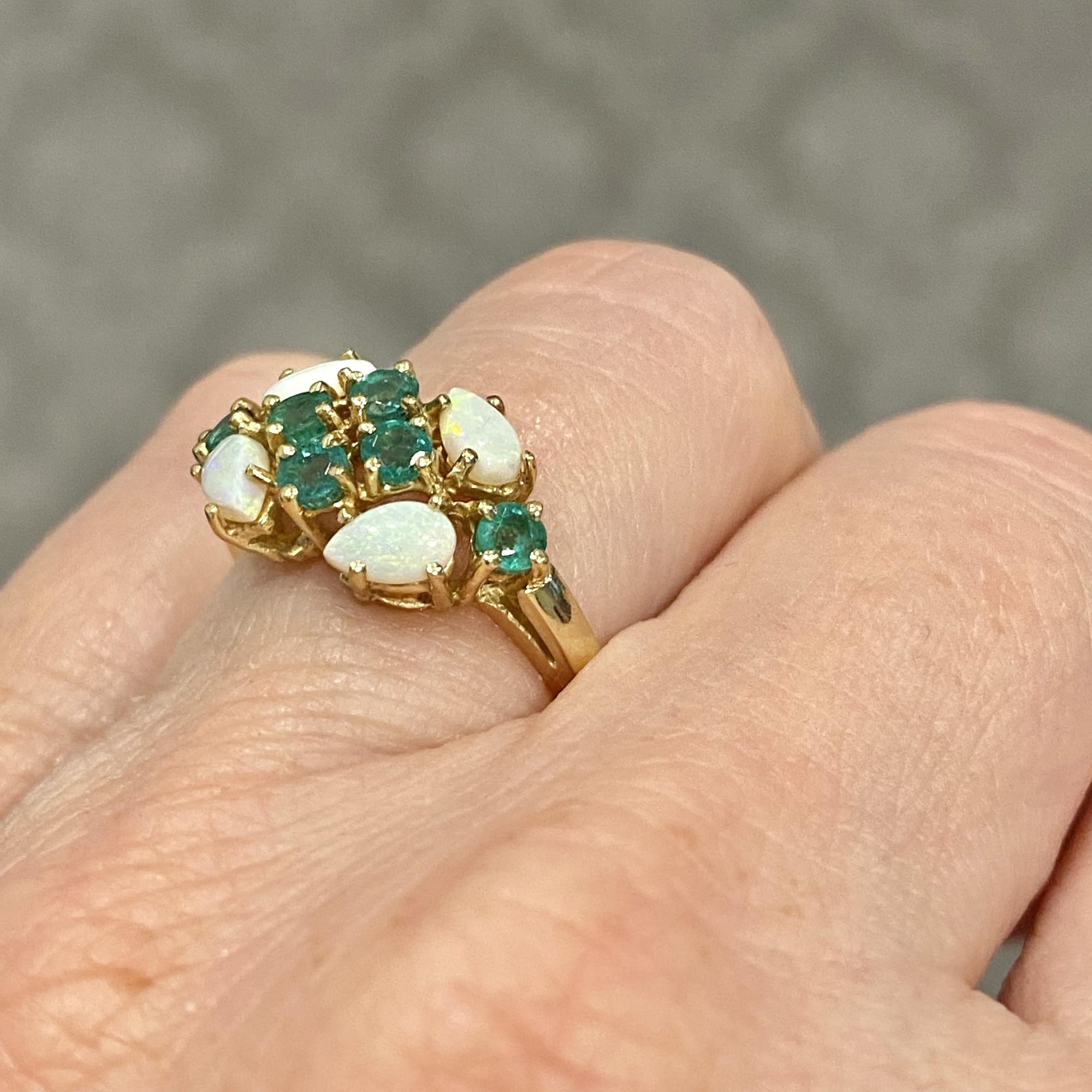 Vintage 14K Yellow Gold Emerald & Opal Ring