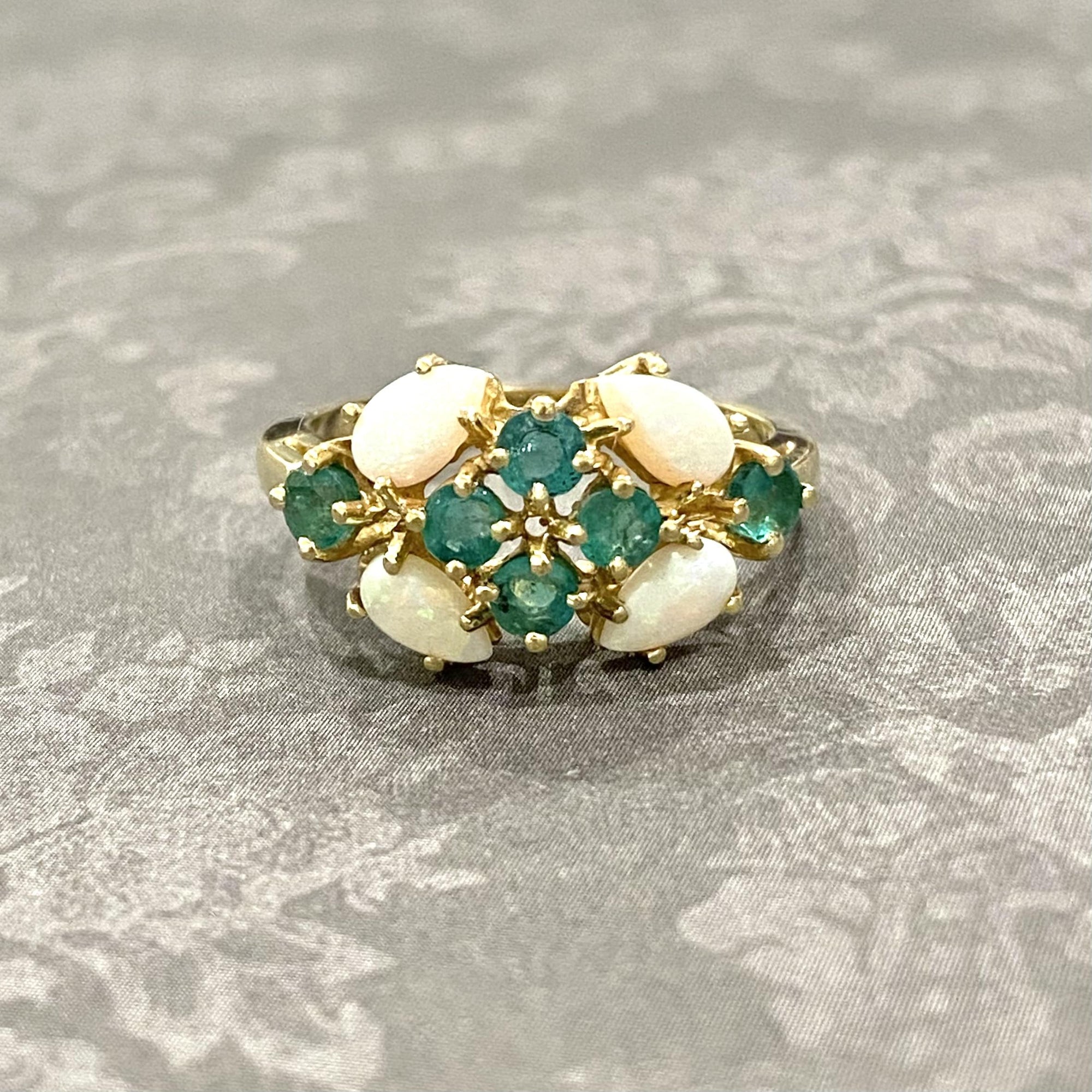 Vintage 14K Yellow Gold Emerald & Opal Ring