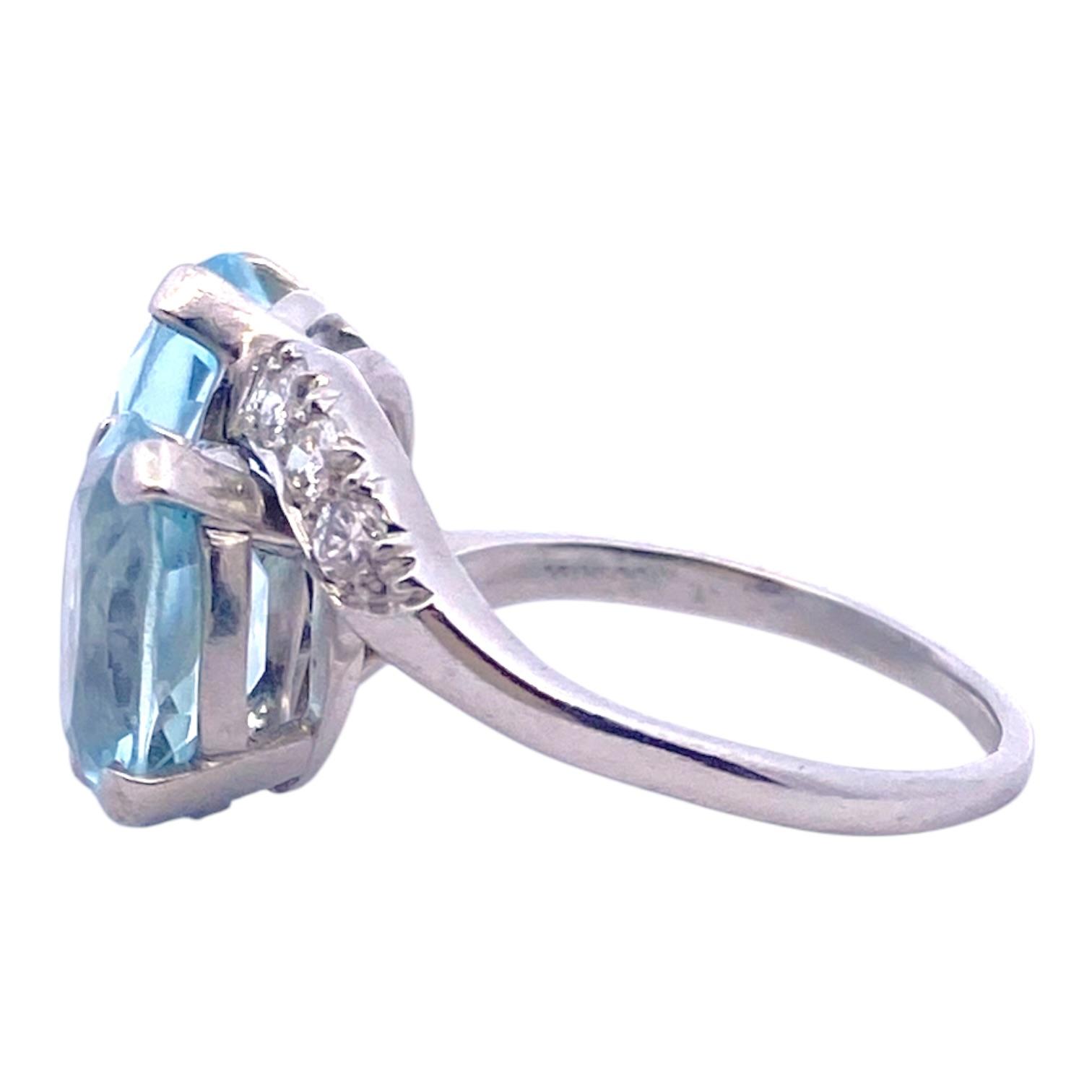 Vintage Platinum Aquamarine & Diamond Moi et Toi Ring