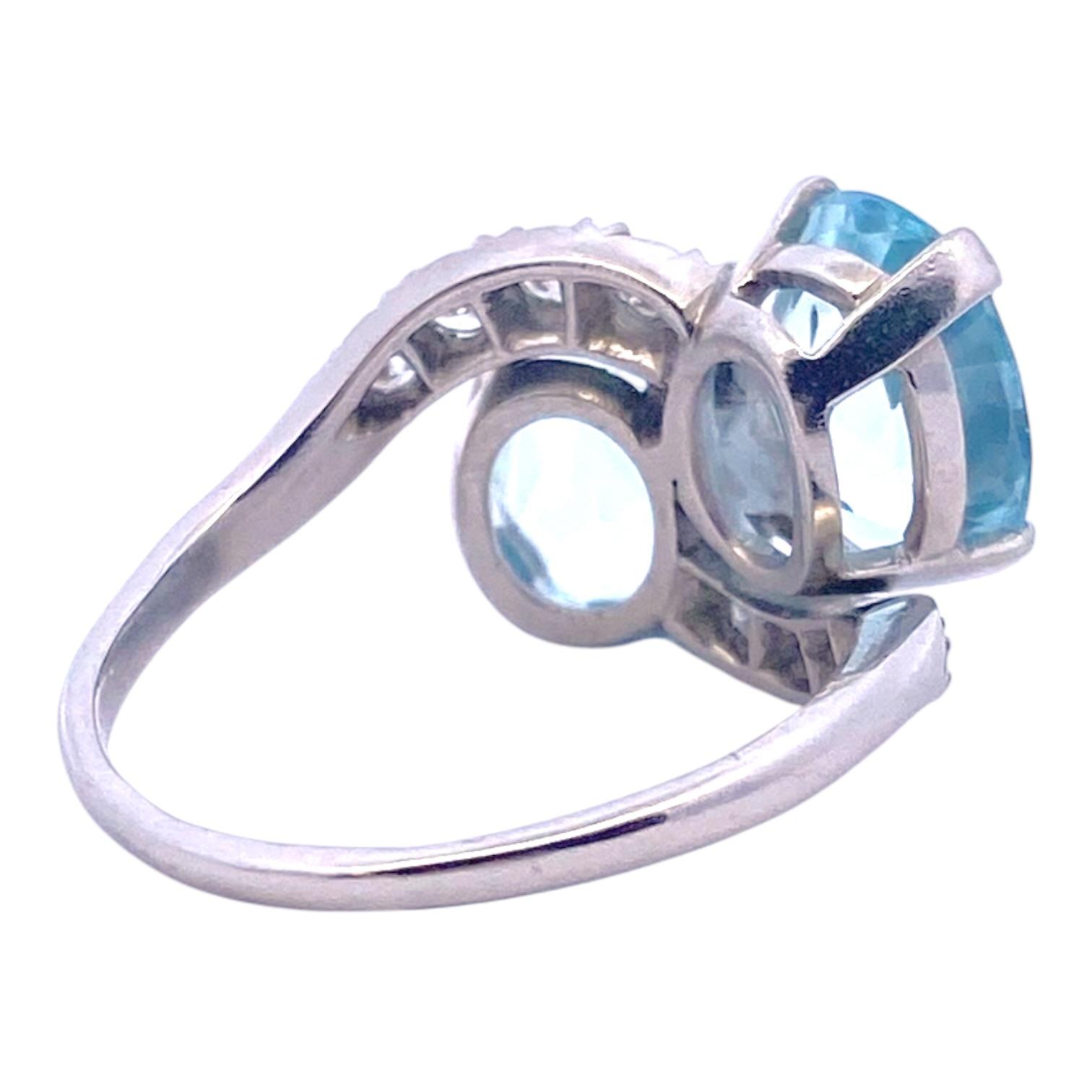 Vintage Platinum Aquamarine & Diamond Moi et Toi Ring