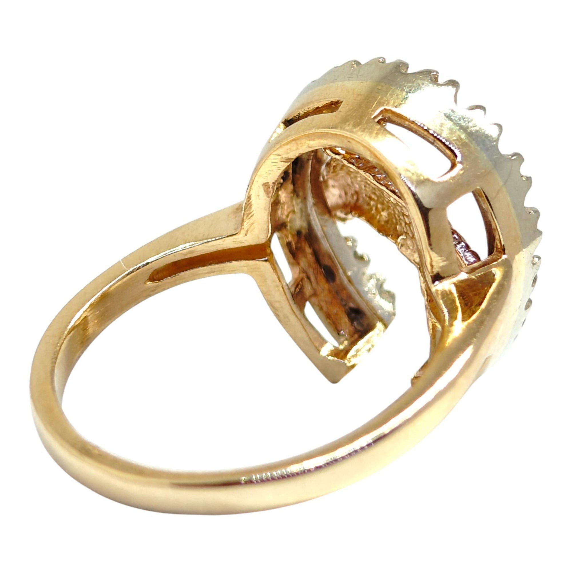 Vintage 14K Gold Diamond Horse Shoe Ring