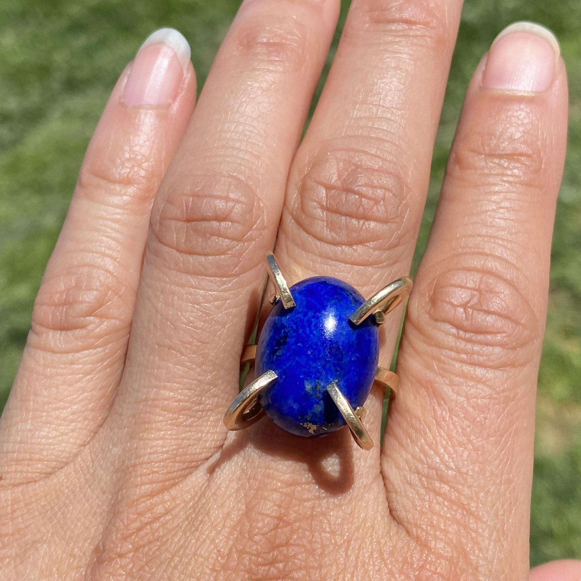 Vintage 14K Yellow Gold Lapis Lazuli Ring