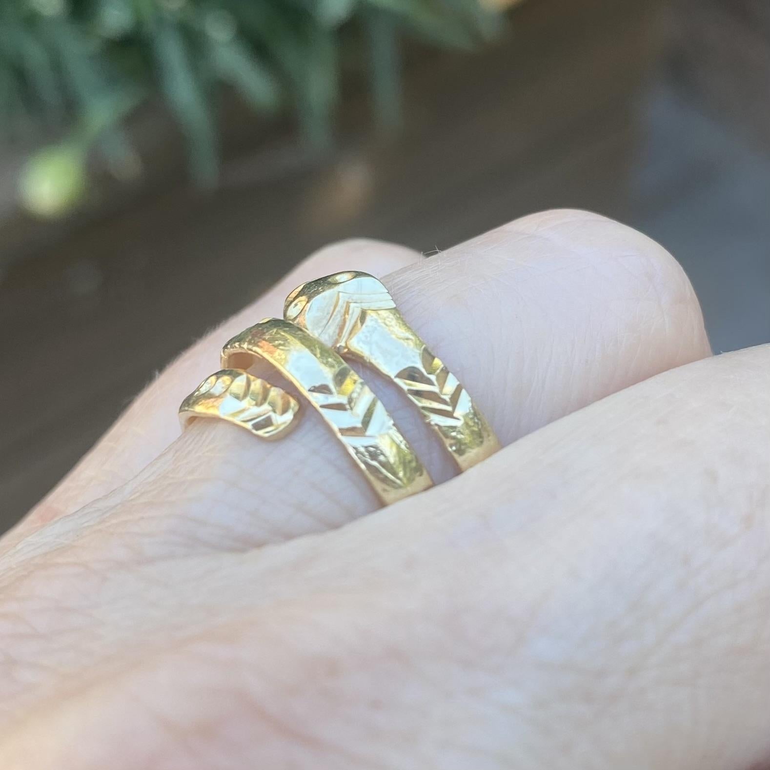 Vintage 14K Yellow Gold Snake Ring