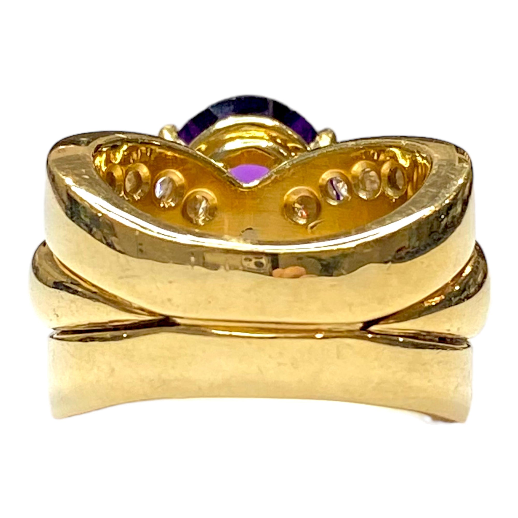 Vintage 18K Yellow Gold Large Amethyst & Diamond Ring