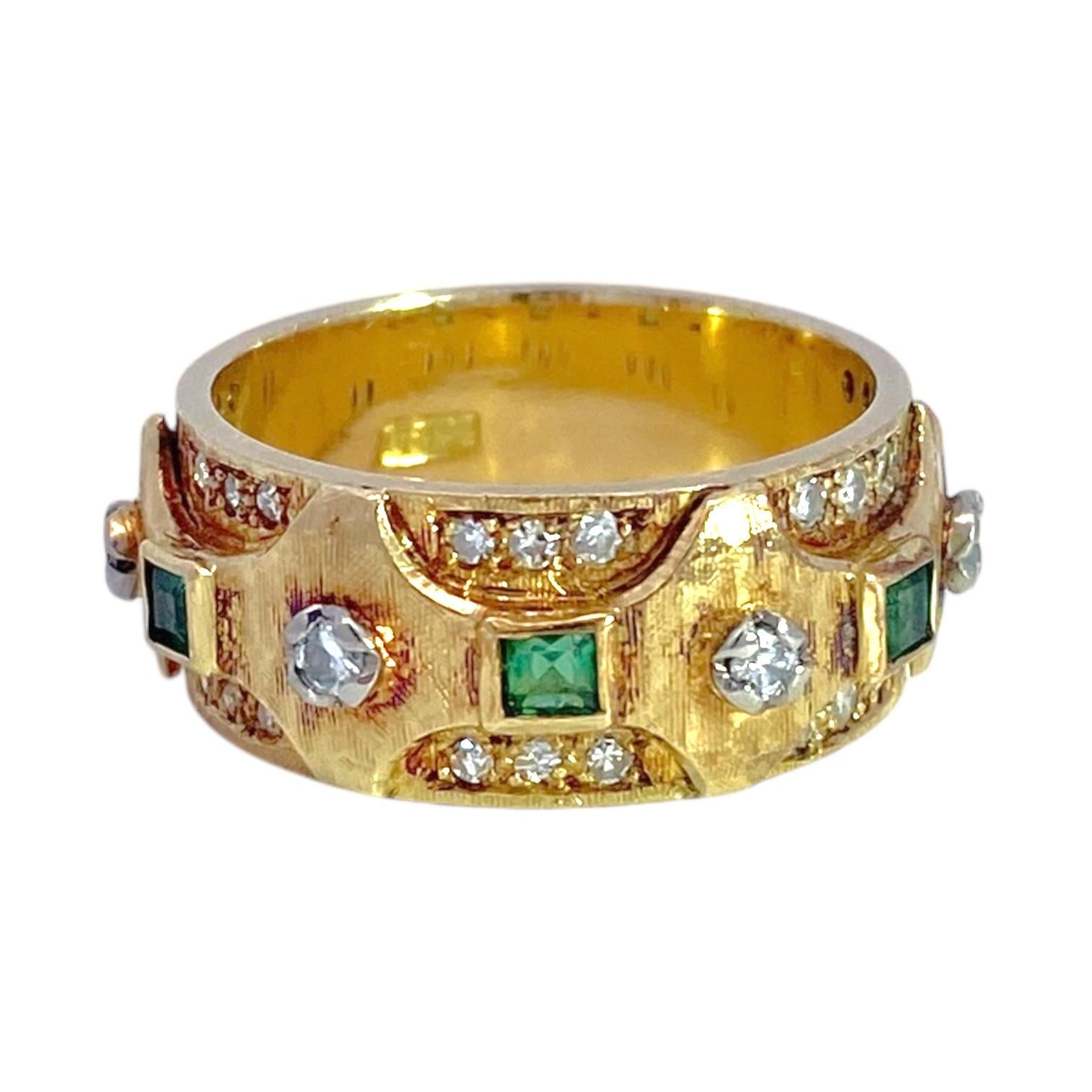 Vintage 18K Yellow Gold Emerald & Diamond Band