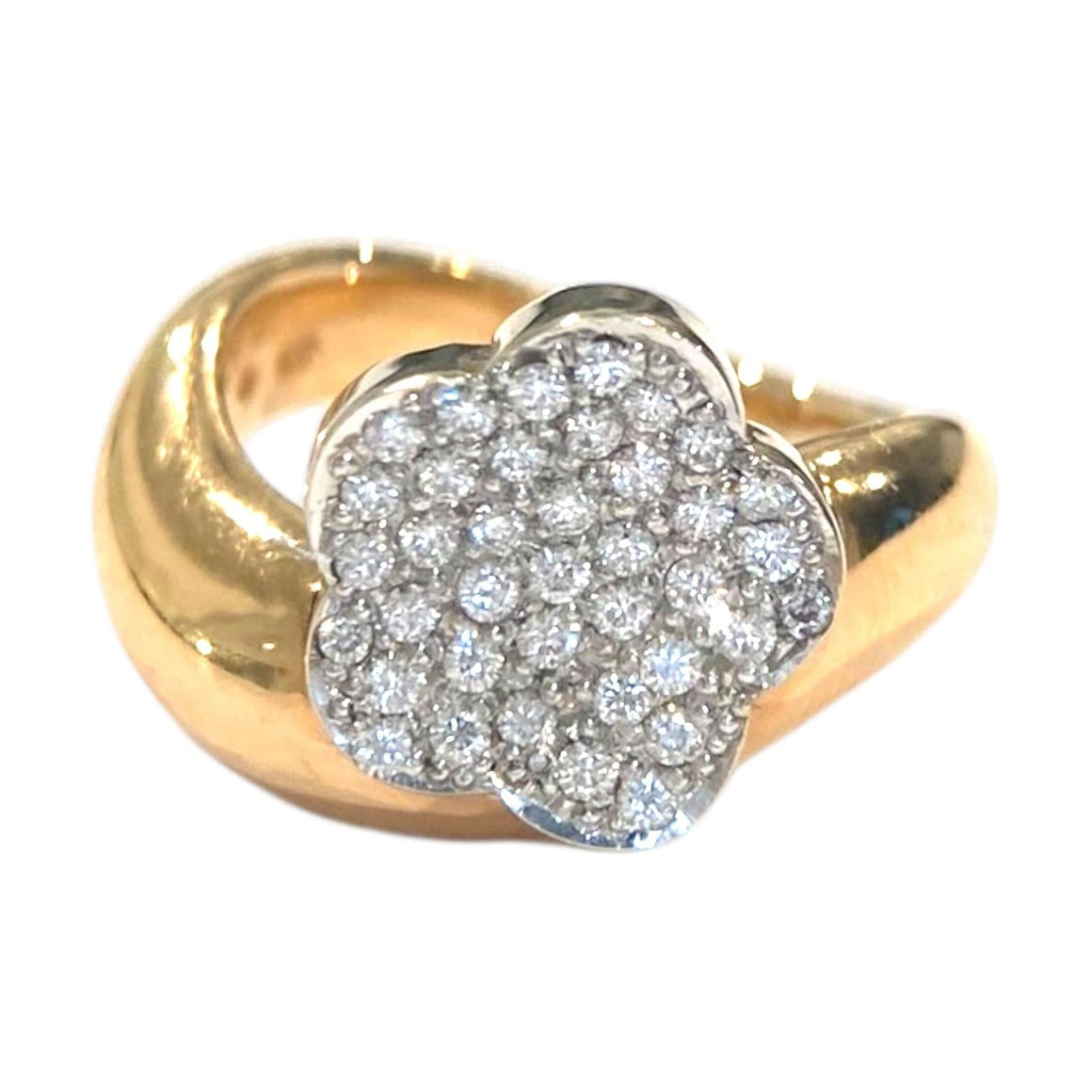 Ponte Veccio 18K Pave Diamond Flower Ring