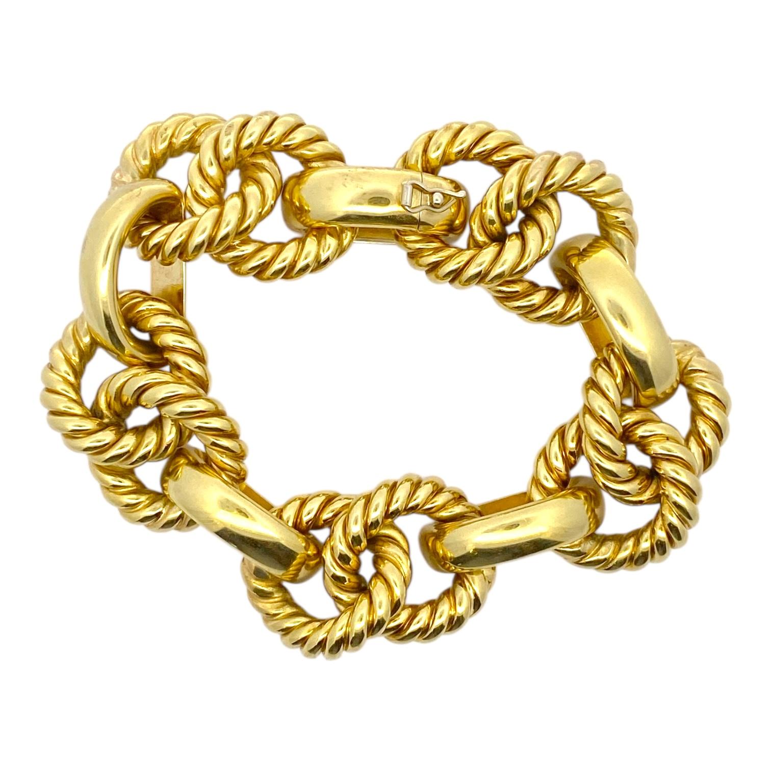 Vintage Italian 18K Yellow Gold Large Rope Style Link Bracelet