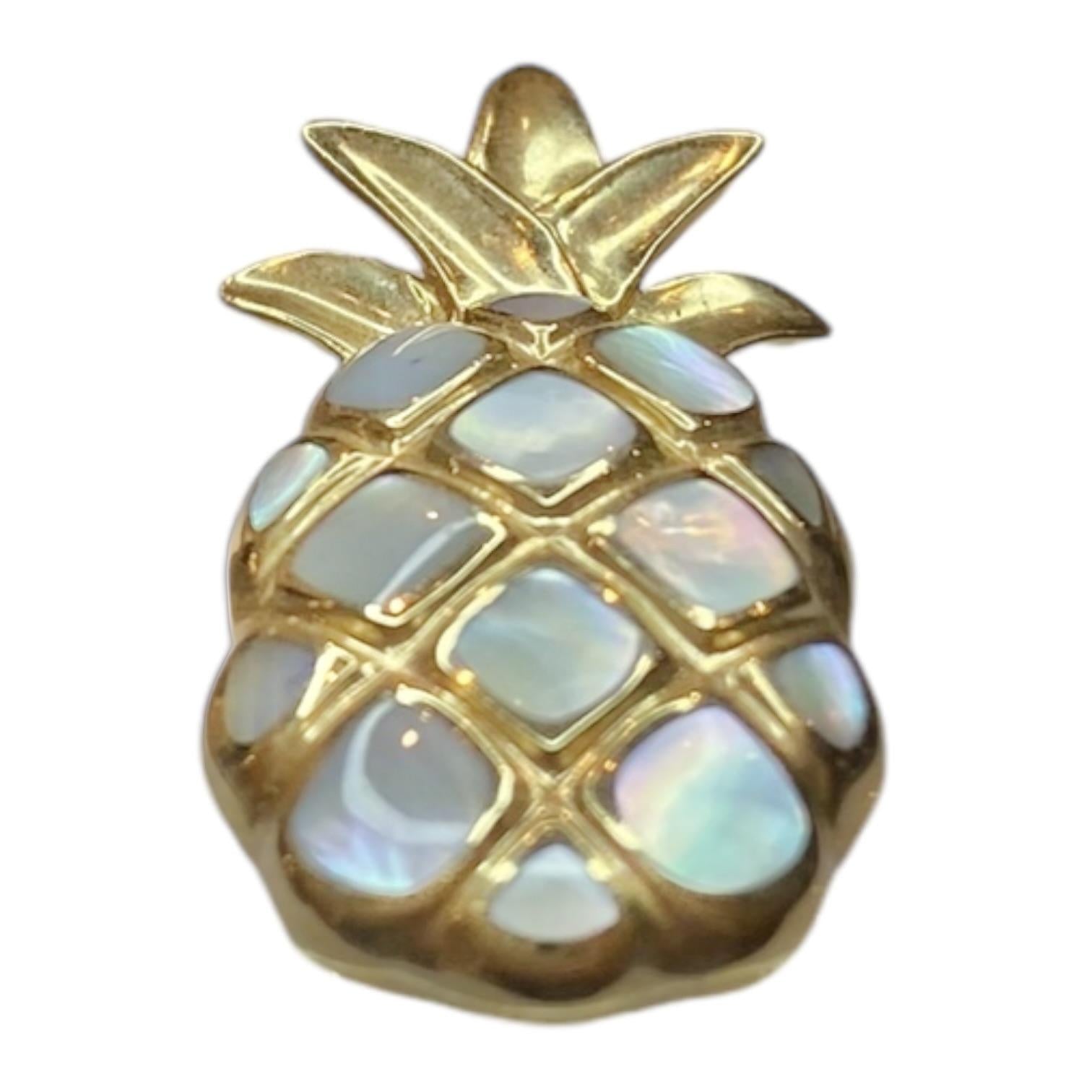 NA HOKU 14K Gold Mother of Pearl Pineapple Pendant