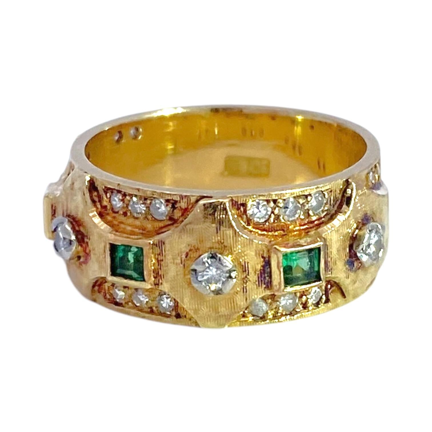 Vintage 18K Yellow Gold Emerald & Diamond Band