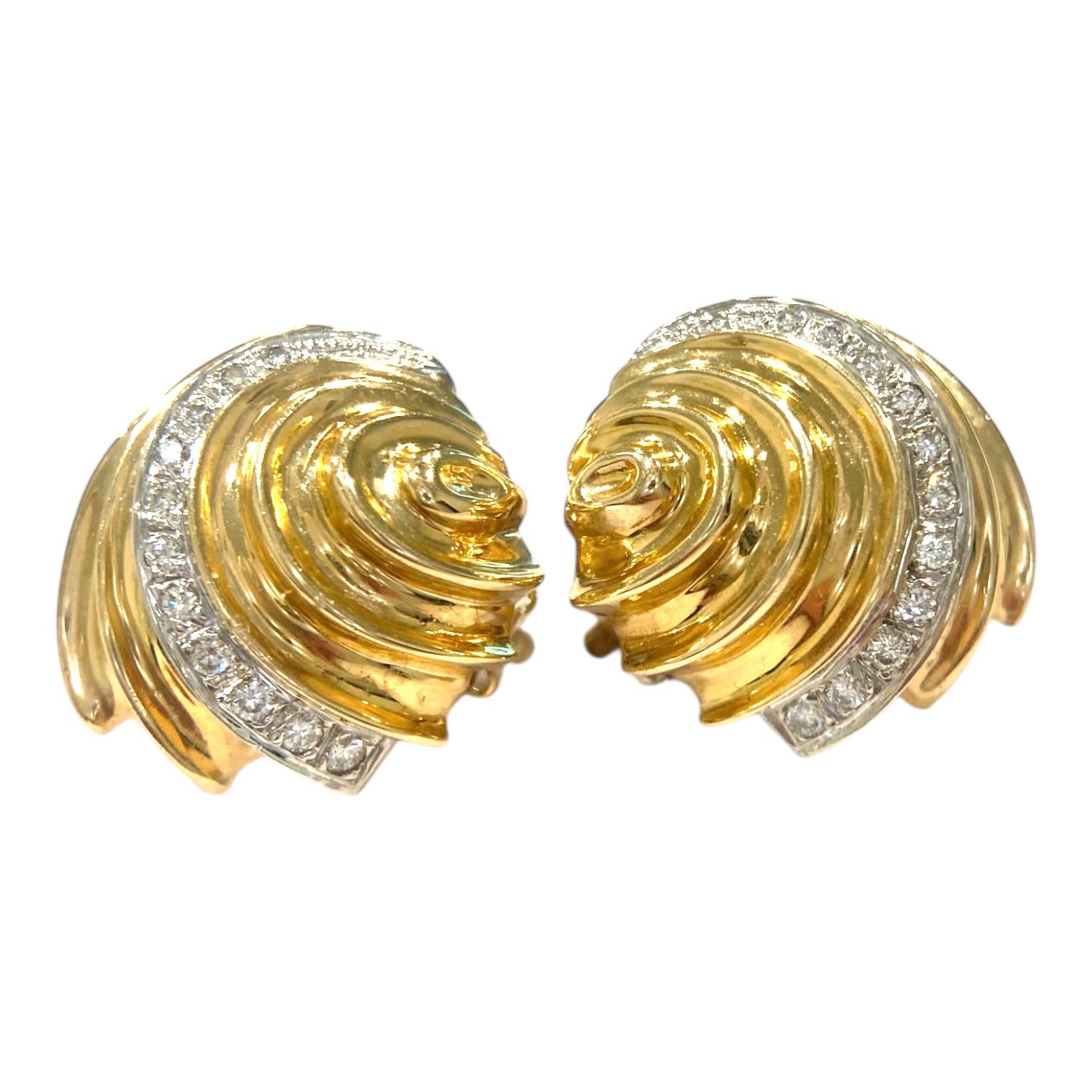 Vintage 14K Yellow Gold Diamond Sea Shell Earrings
