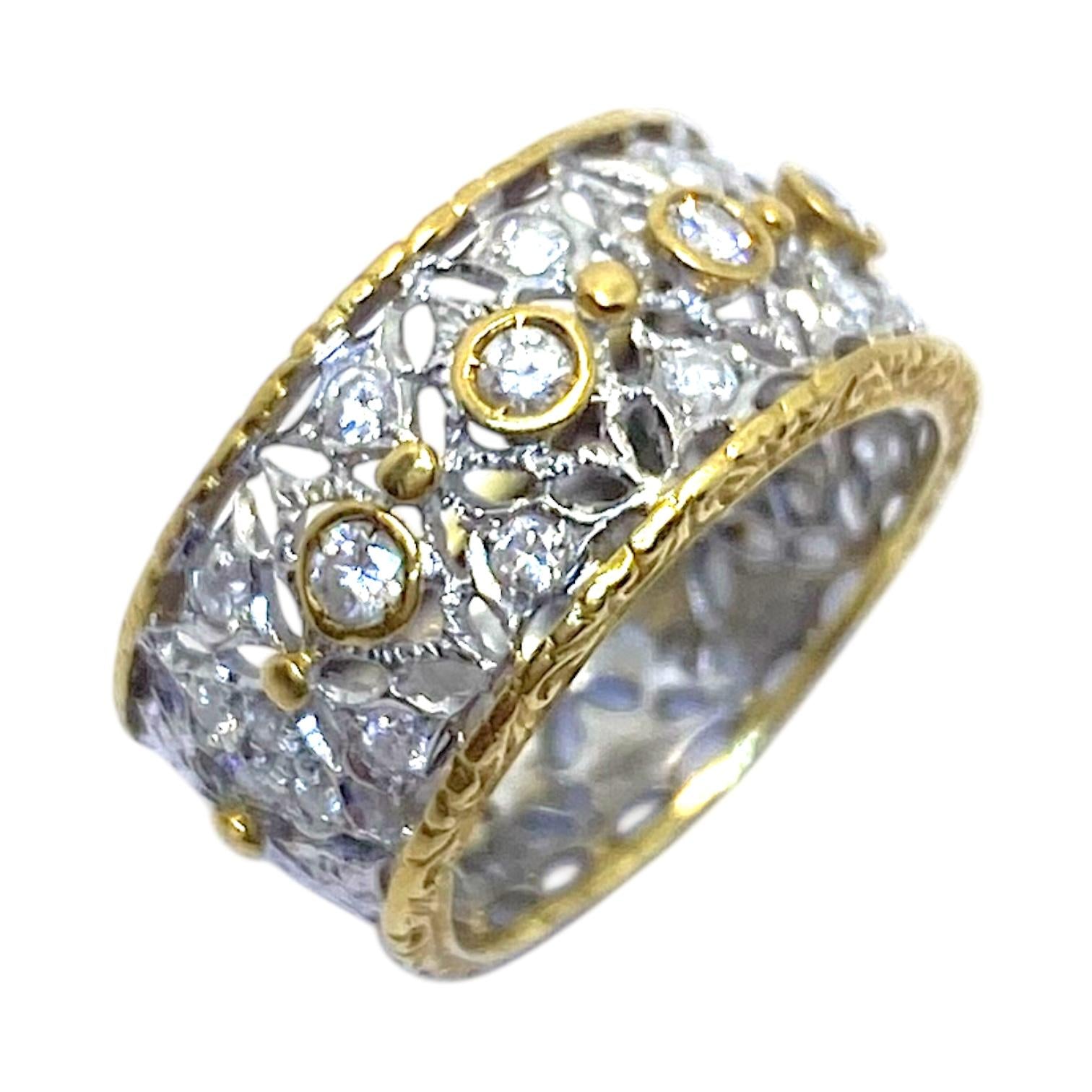 Vintage 18K Lace Design Diamond Band Ring