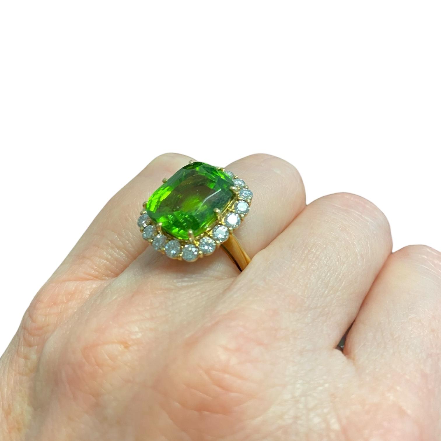 18K Yellow Gold Large Peridot and Diamond Ring