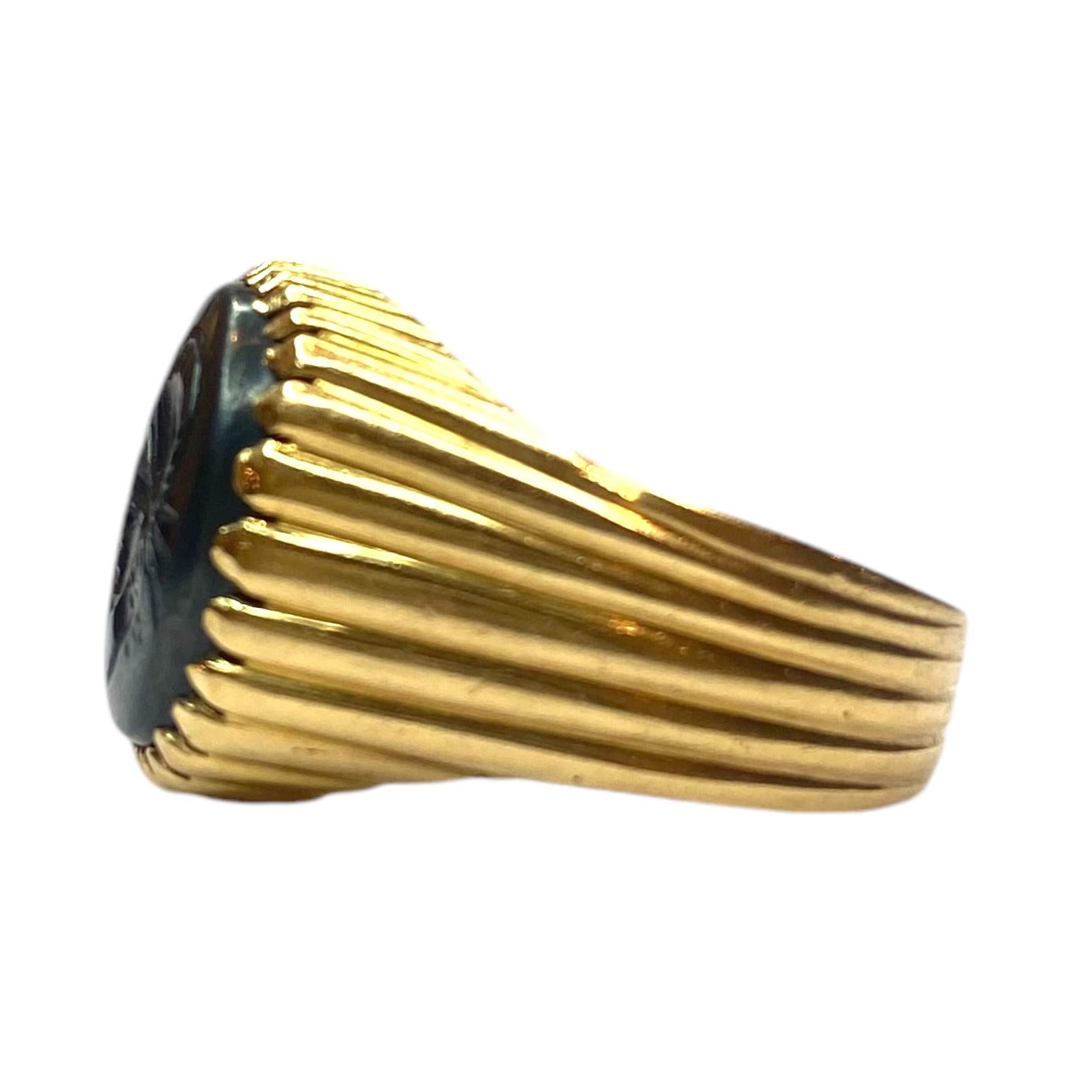 Vintage 18K Gold Hematite Intaglio Ring