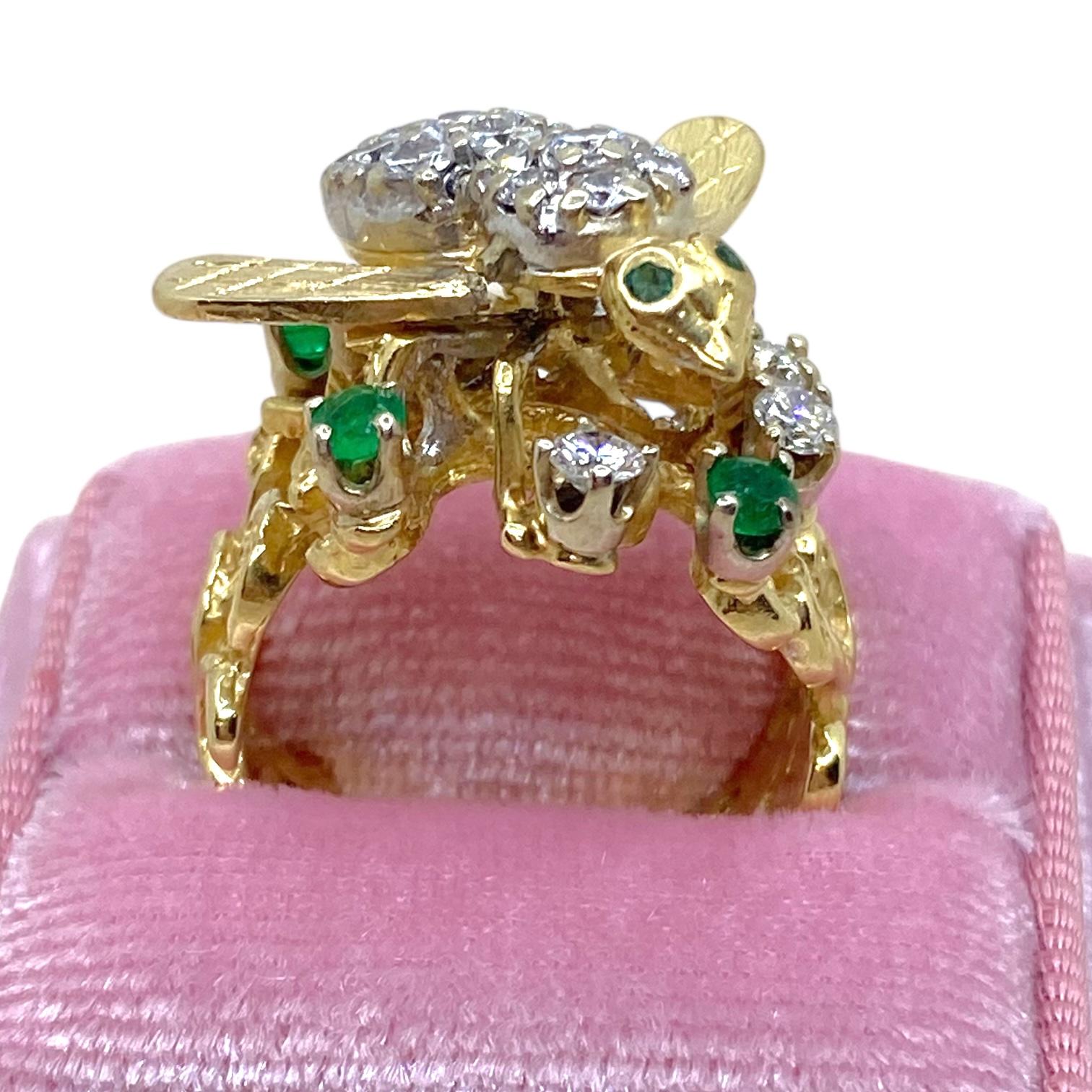 Vintage 18K Yellow Gold Emerald and Diamond Bee Ring