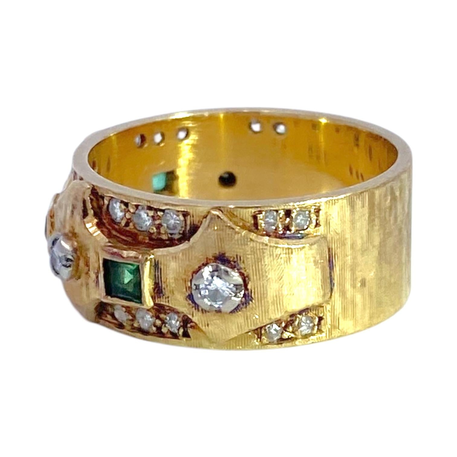 Vintage 18K Yellow Gold Emerald & Diamond Band
