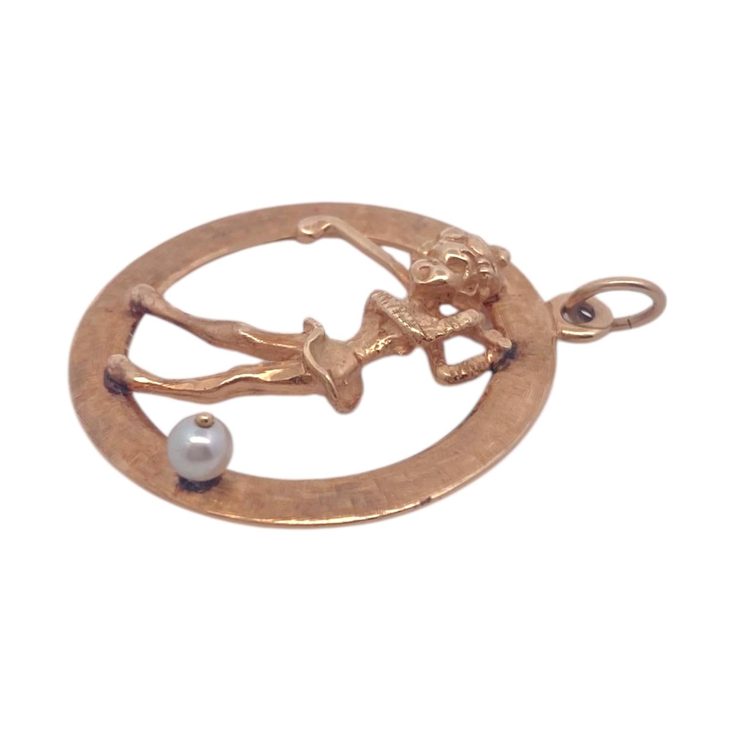 Vintage 14K Gold Golfer Charm Pendant