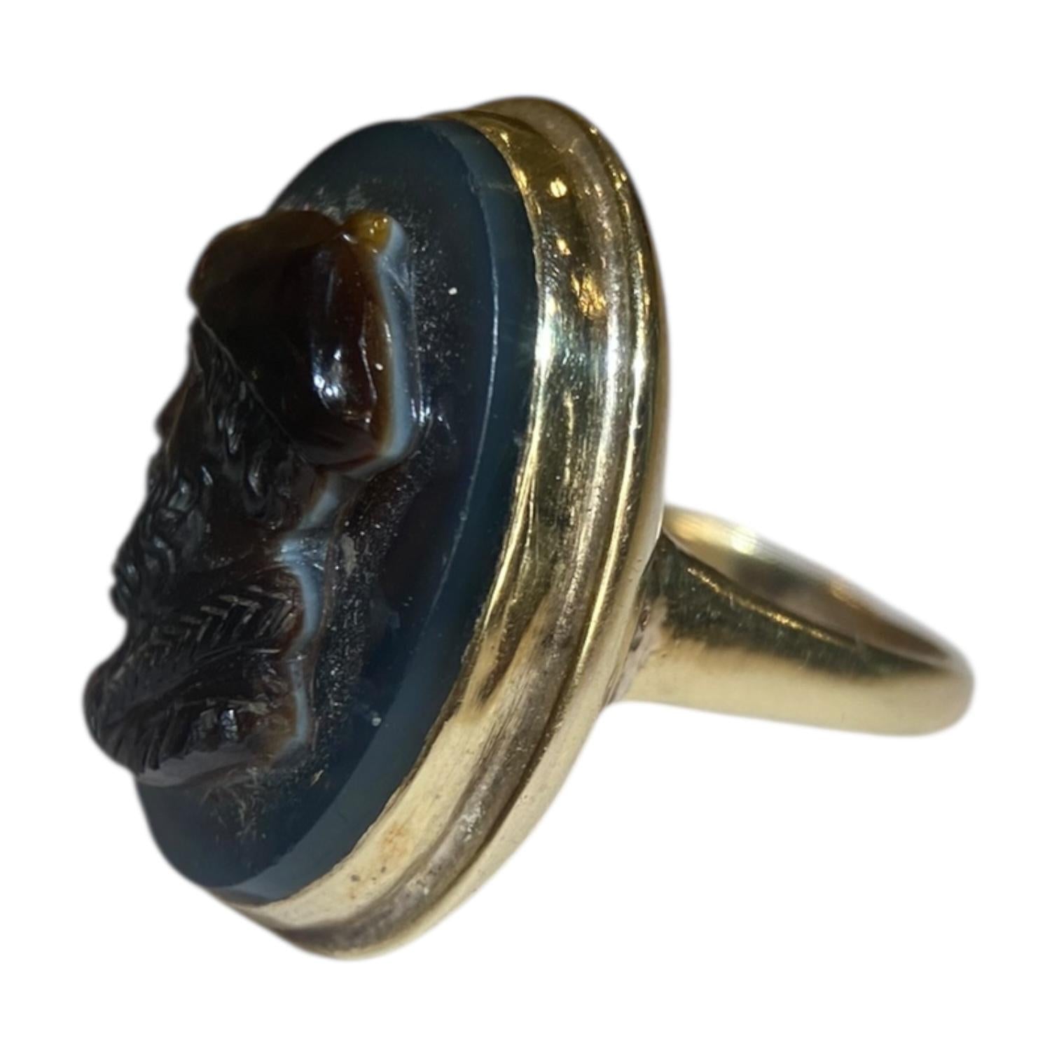Antique 14K Gold Agate Cameo Ring