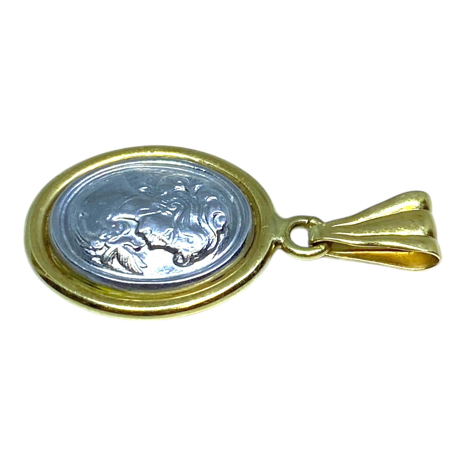 Vintage 18K Gold and Platinum Cameo Pendant