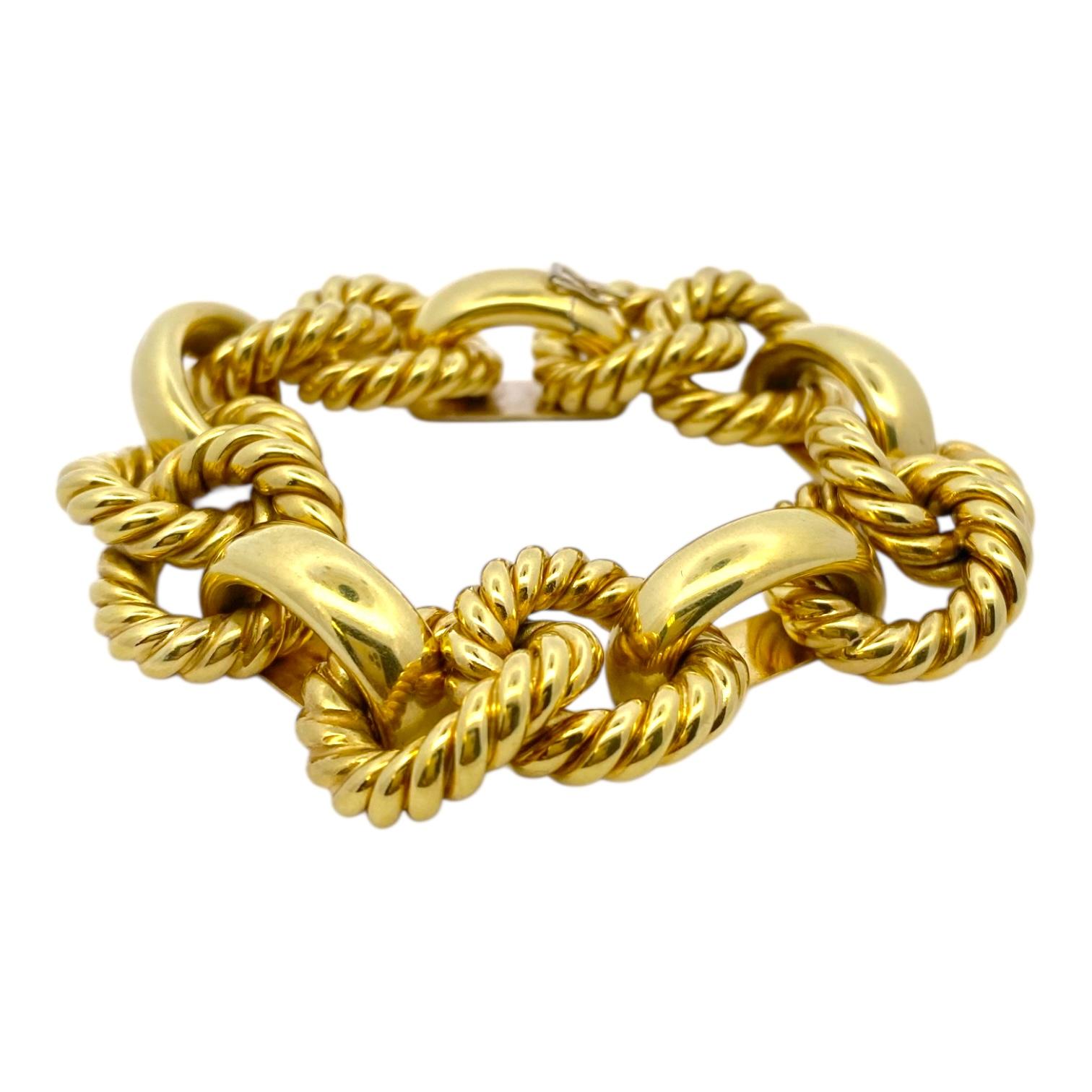 Vintage Italian 18K Yellow Gold Large Rope Style Link Bracelet