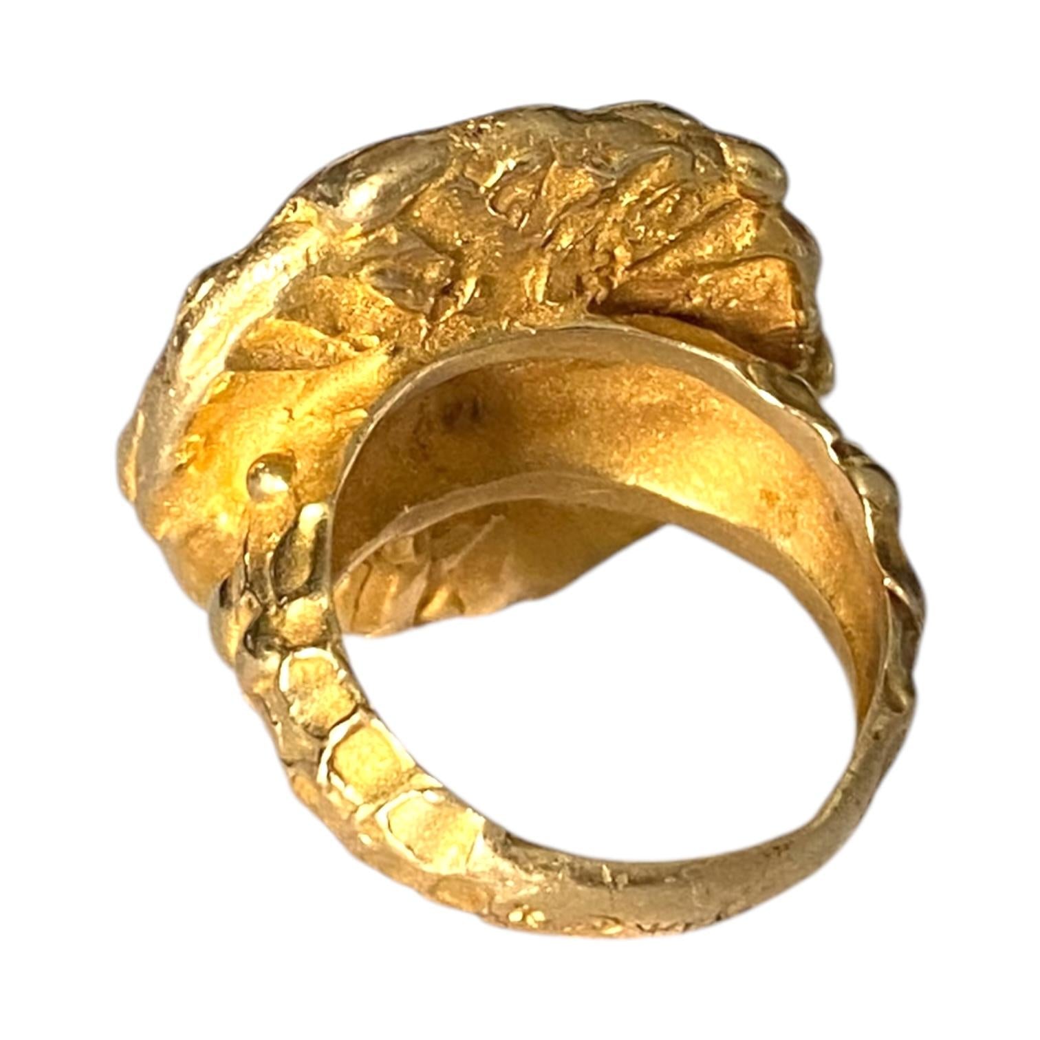Vintage 14K Yellow Gold Cupid and Lion Ring