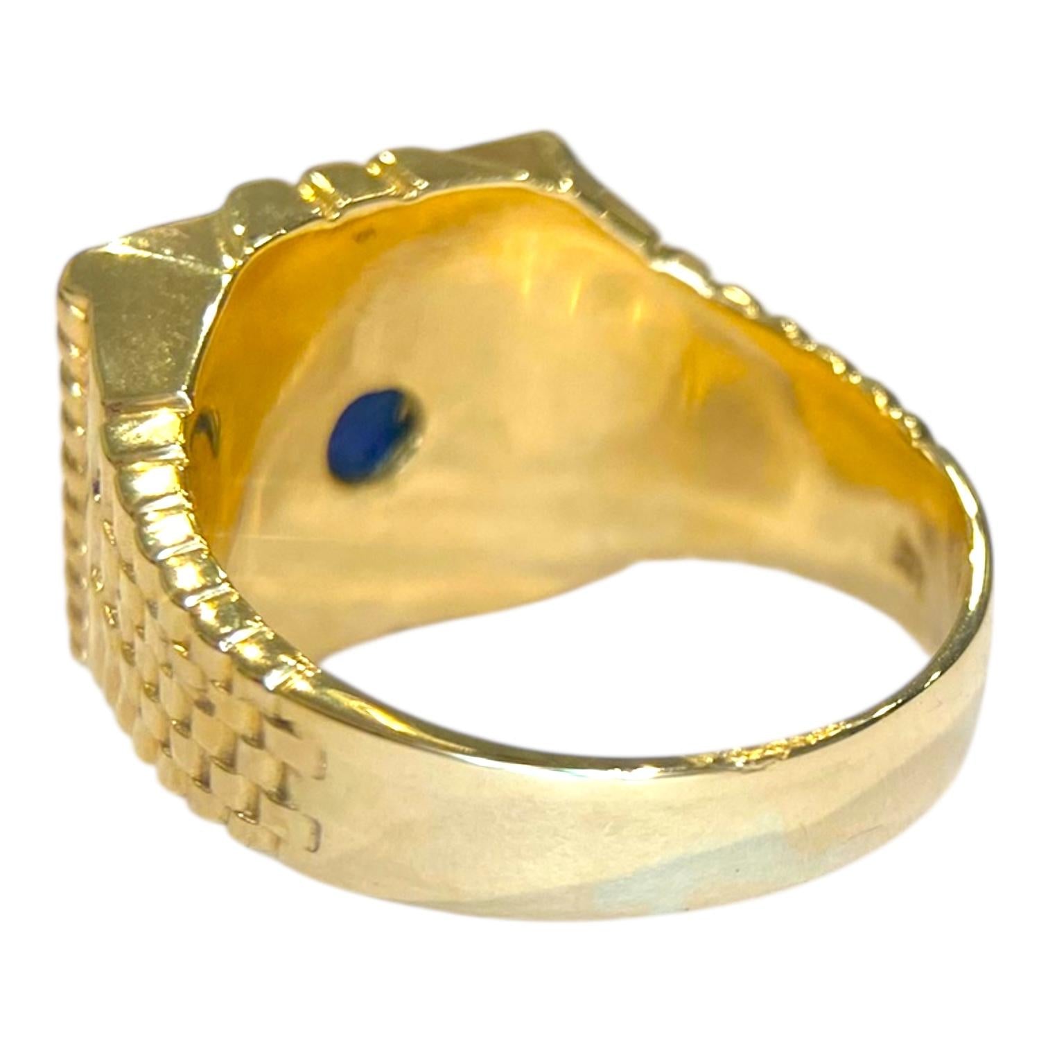 Vintage 18K Yellow Gold Lapis Lazuli Signet Ring