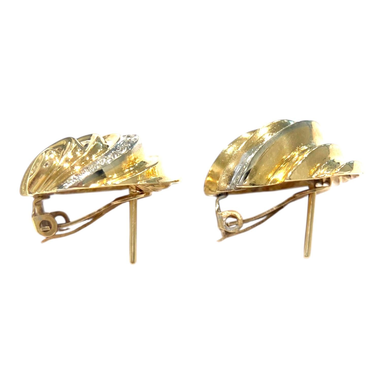 Vintage 14K Yellow Gold Diamond Sea Shell Earrings