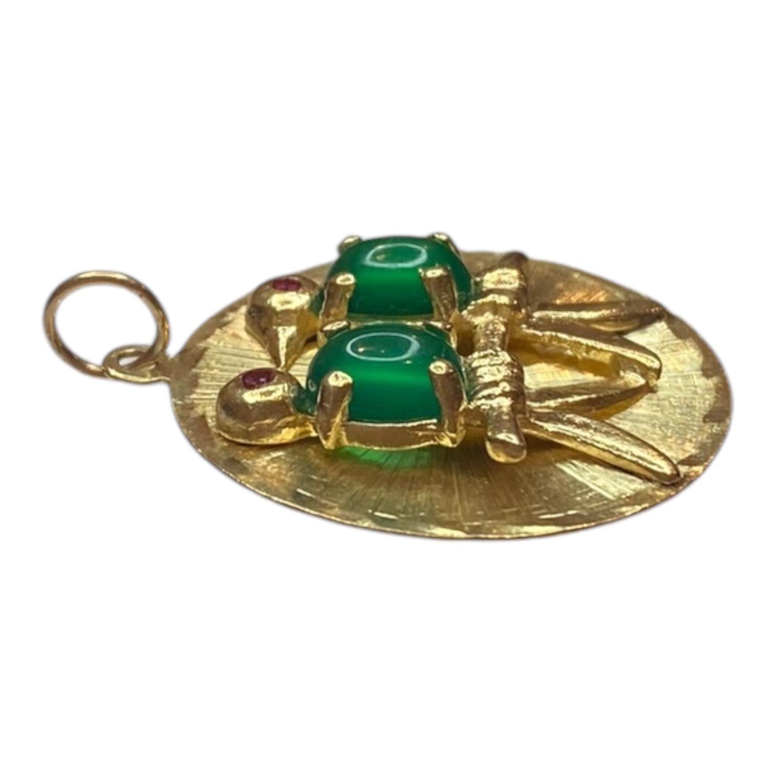 Vintage 14K Gold Love Birds Medallion Charm Pendant