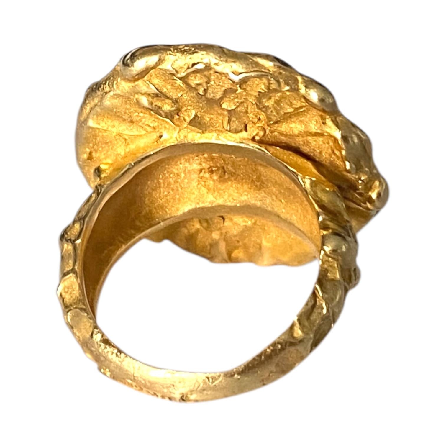 Vintage 14K Yellow Gold Cupid and Lion Ring