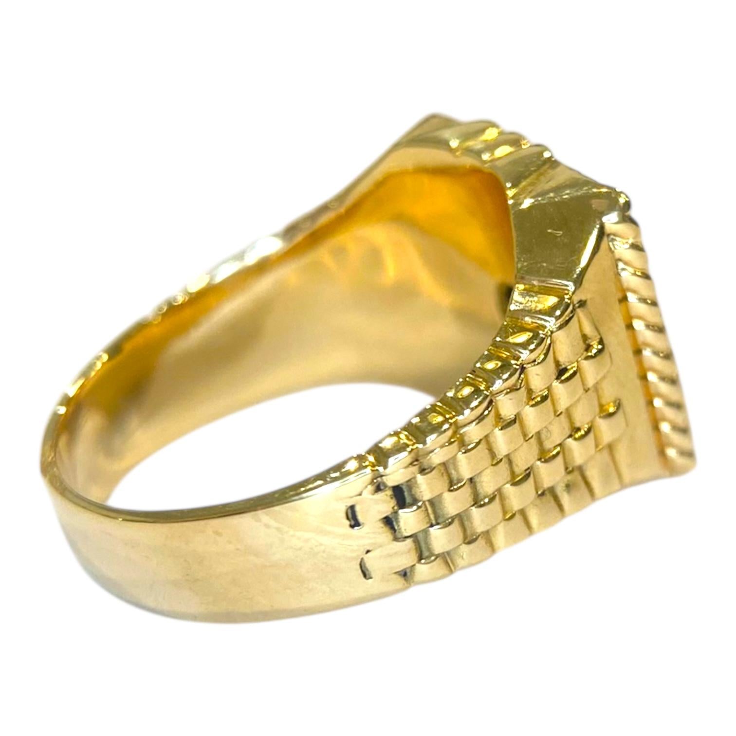 Vintage 18K Yellow Gold Lapis Lazuli Signet Ring