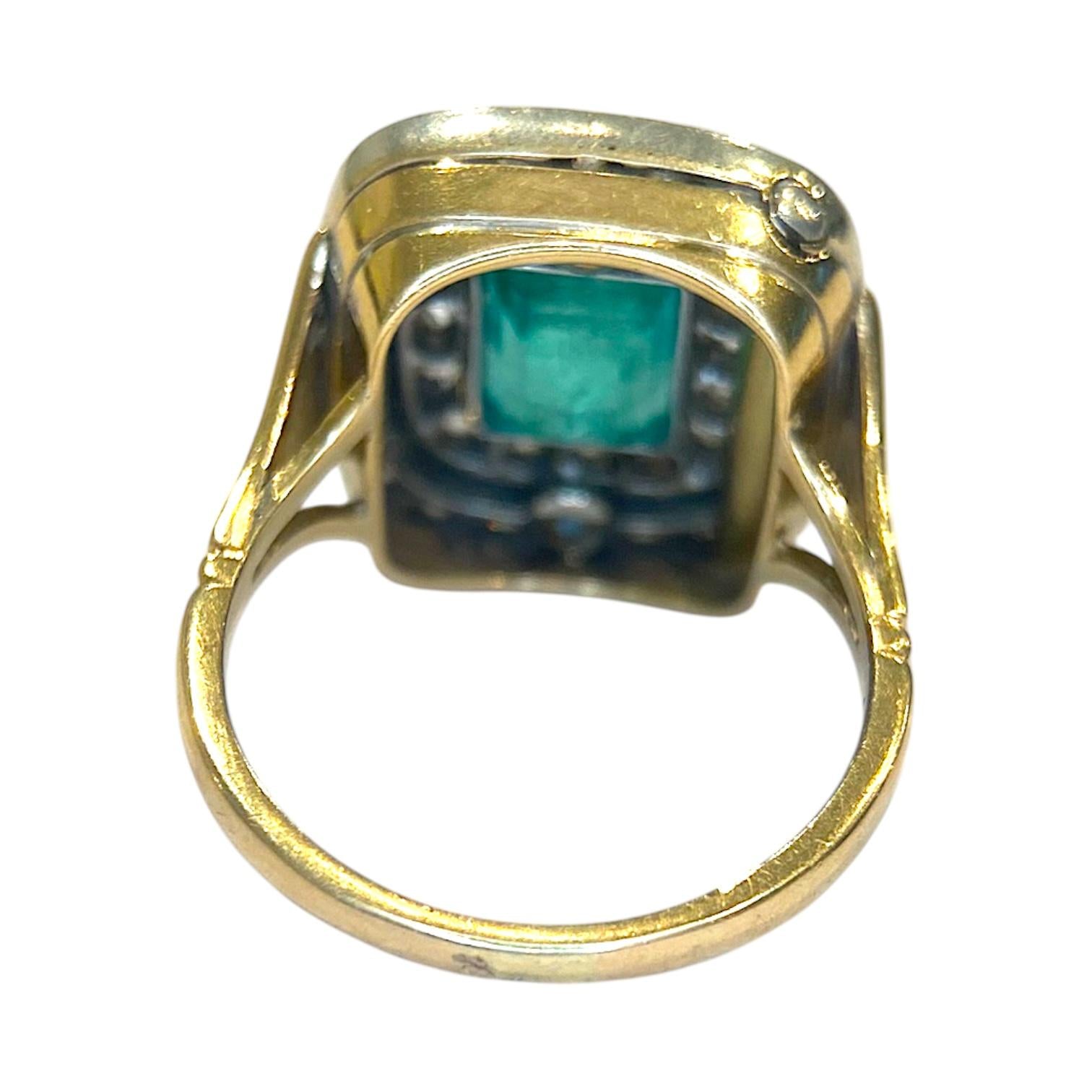 Vintage 18K Gold Emerald Diamond Ring