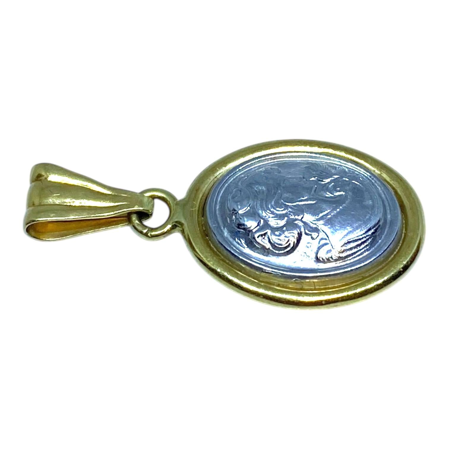 Vintage 18K Gold and Platinum Cameo Pendant