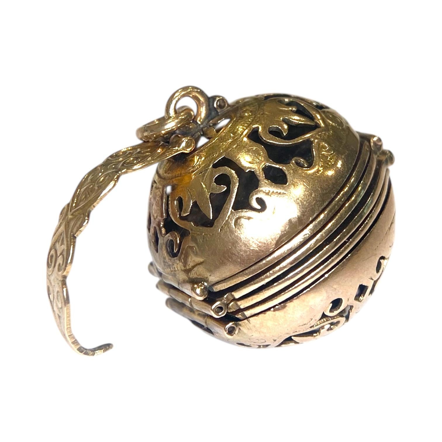 Vintage 14K Gold Folding Locket Orb Pendant
