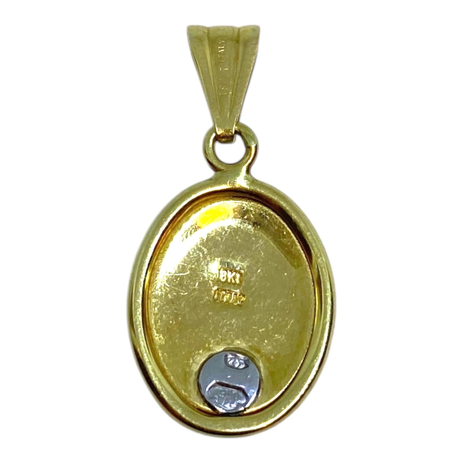 Vintage 18K Gold and Platinum Cameo Pendant