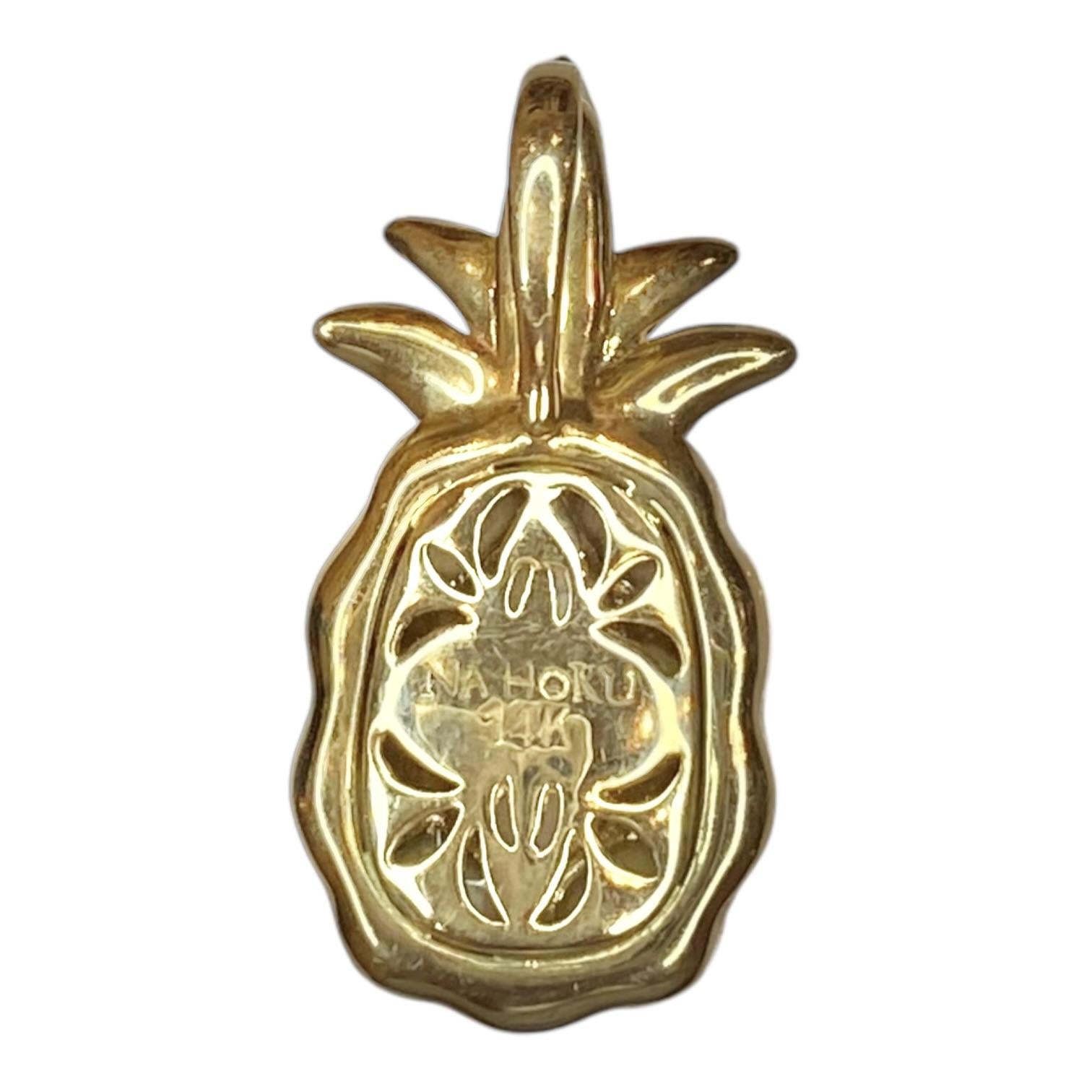 NA HOKU 14K Gold Mother of Pearl Pineapple Pendant