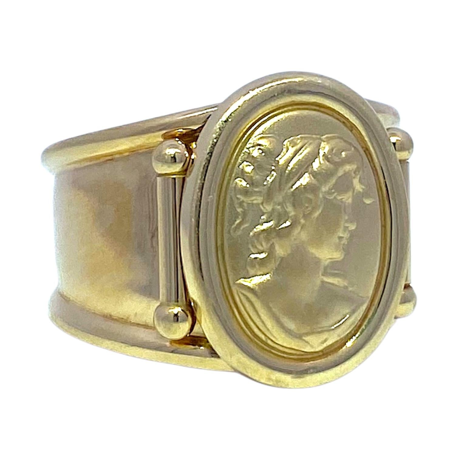Vintage 14K Gold Flexible Cameo Ring