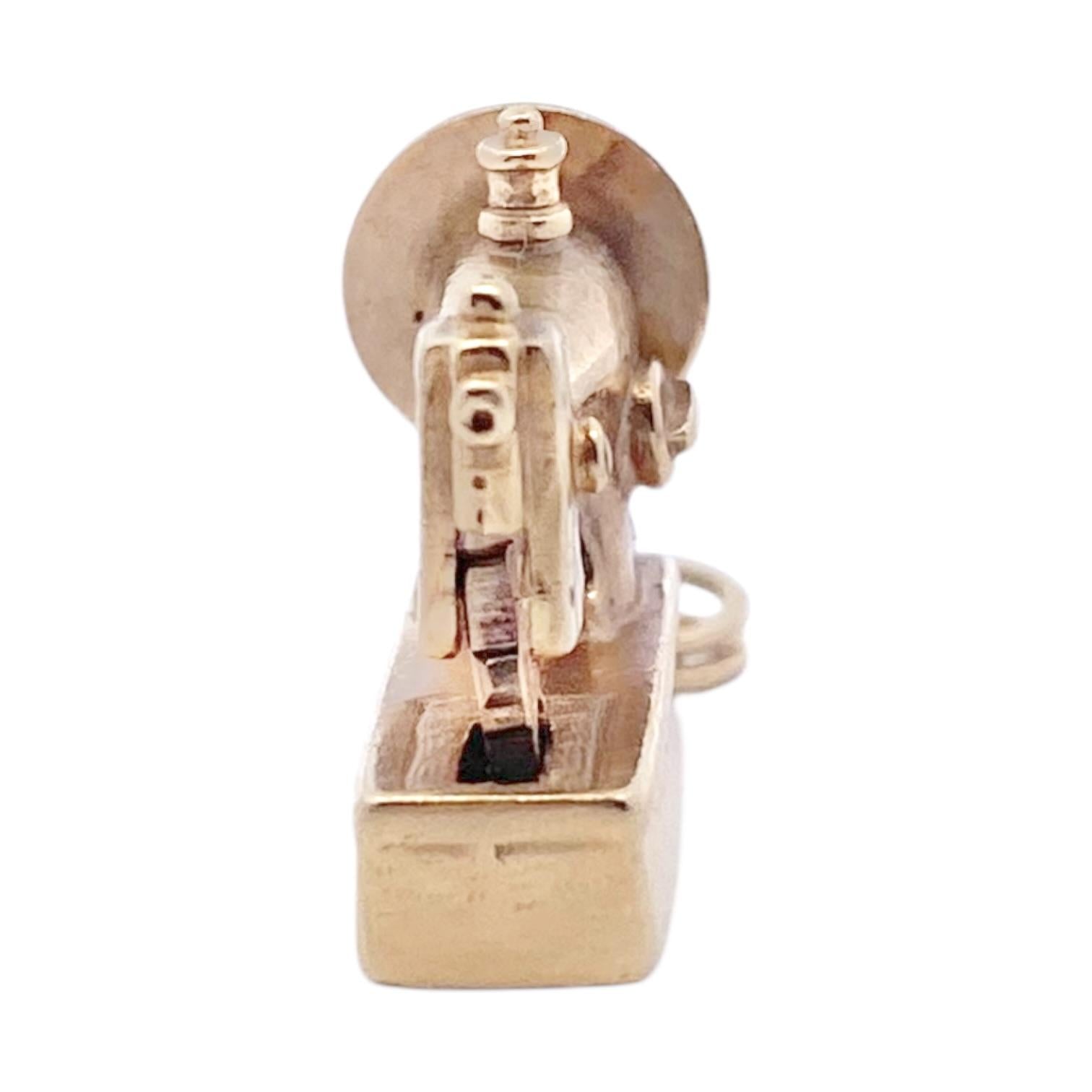 Vintage 14K Gold Sewing Machine Charm Pendant