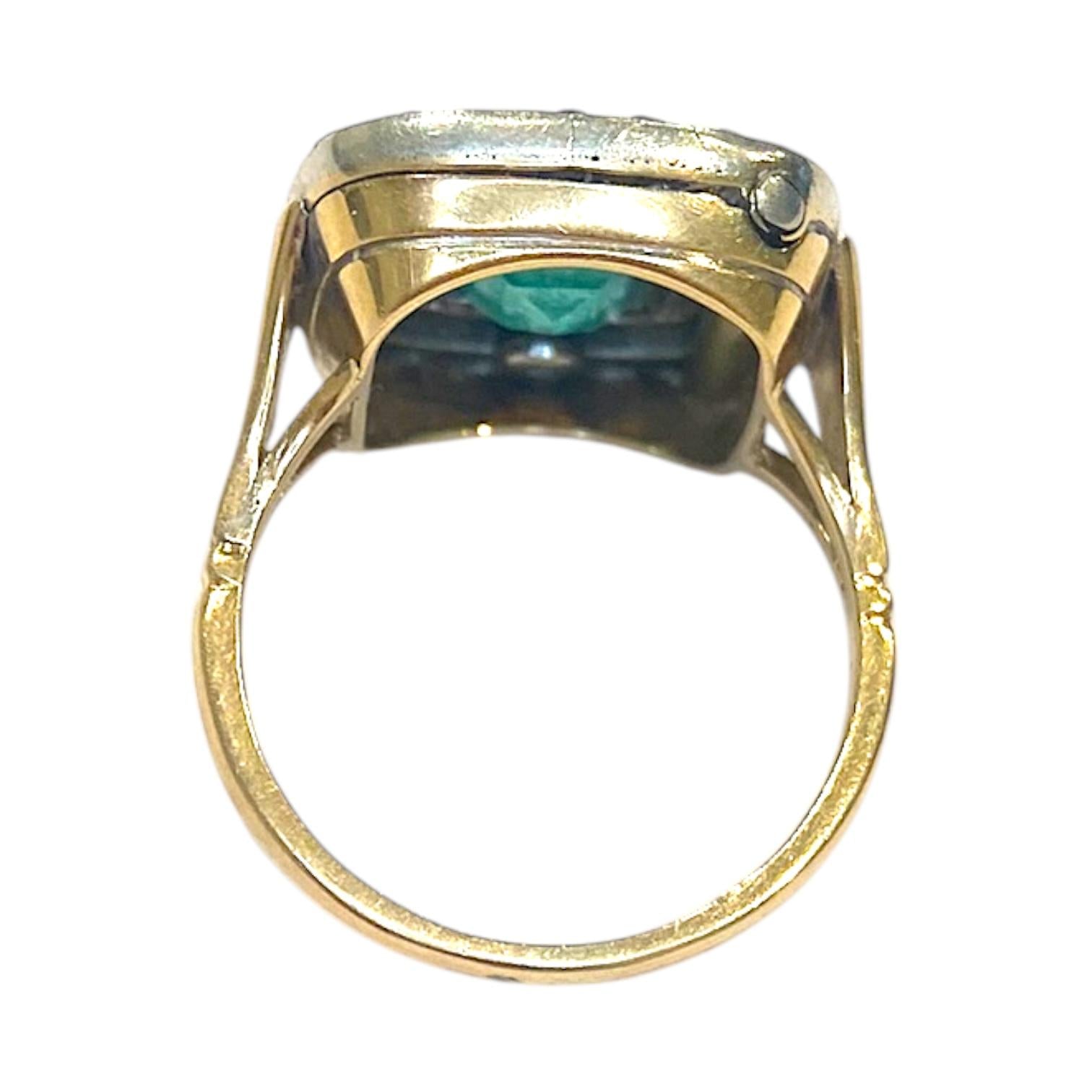 Vintage 18K Gold Emerald Diamond Ring