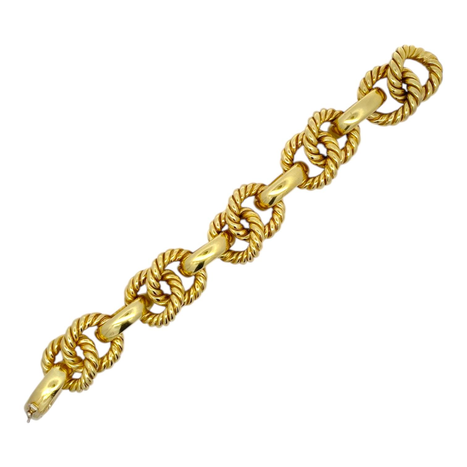 Vintage Italian 18K Yellow Gold Large Rope Style Link Bracelet