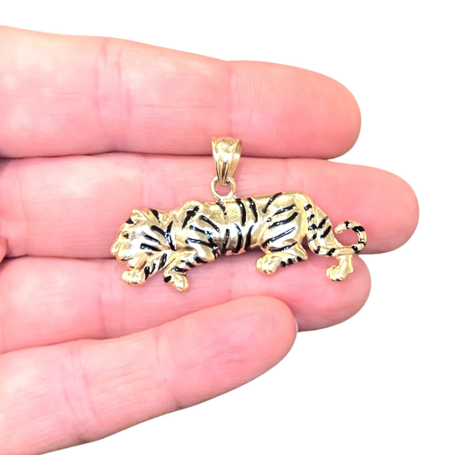 Vintage 14K Yellow Gold Black Enamel Tiger Pendant