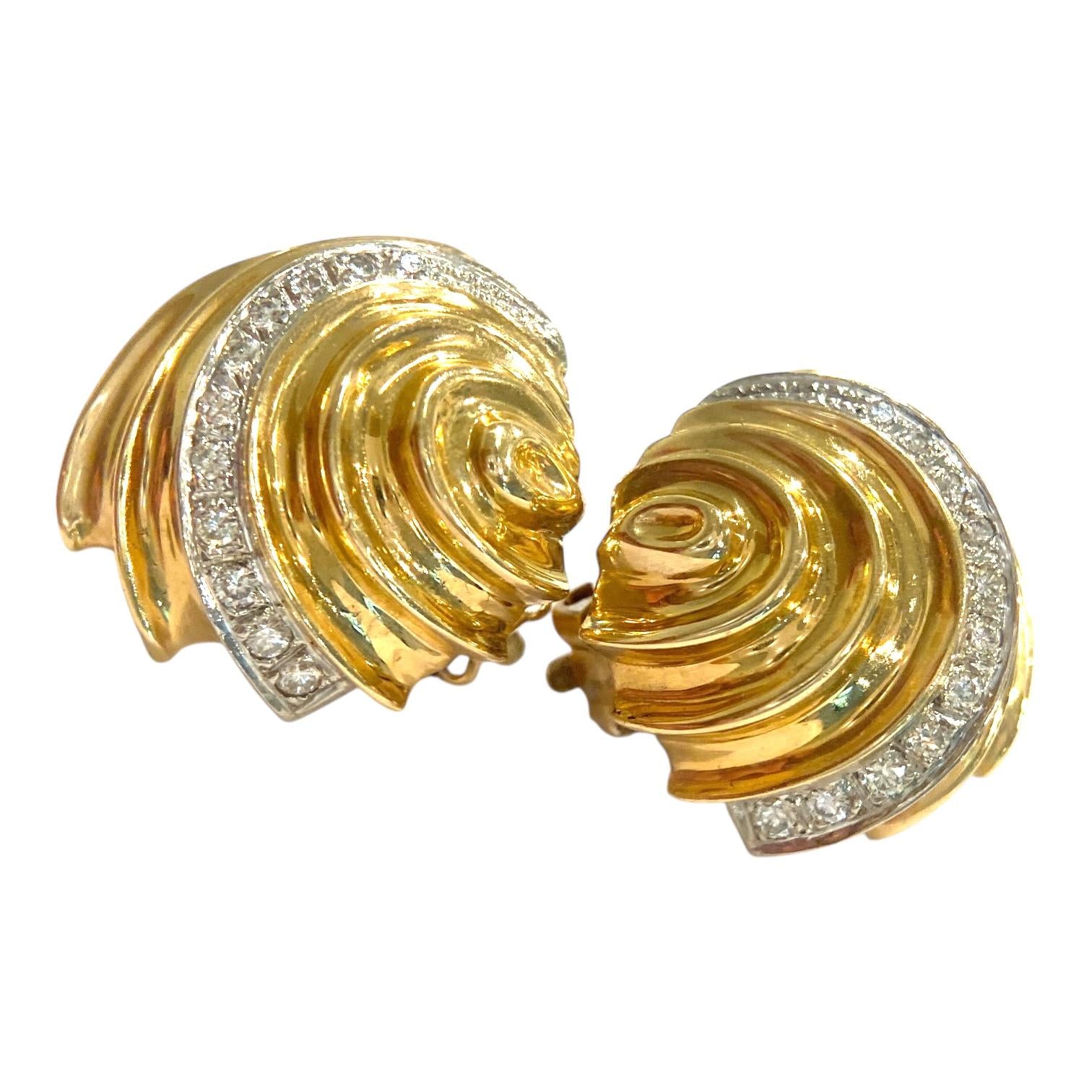 Vintage 14K Yellow Gold Diamond Sea Shell Earrings